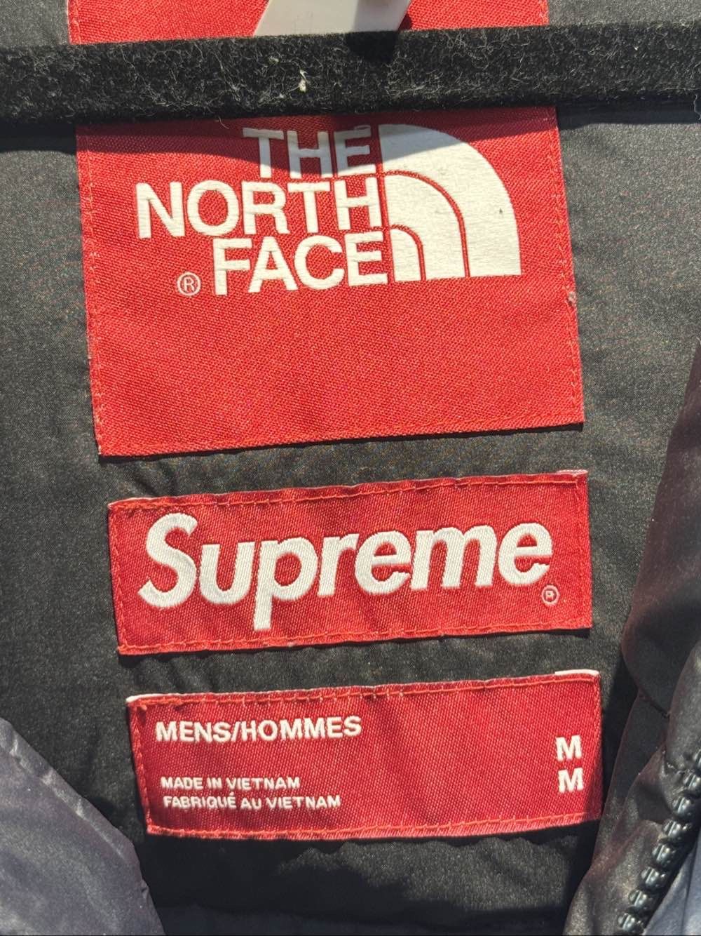 Supreme Supreme x The North Face Statue of Liberty Baltoro Size M Size US M / EU 48-50 / 2 - 3 Thumbnail