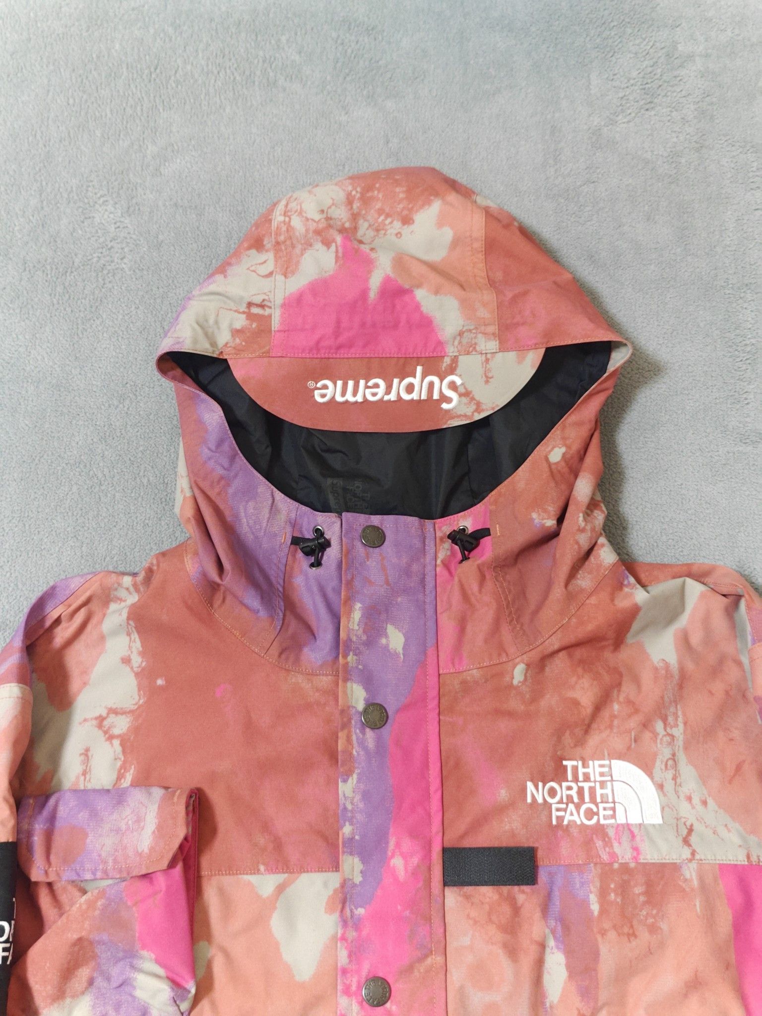 Supreme Supreme x The North Face Tie-Dye Cargo Jacket Size L Size US L / EU 52-54 / 3 - 5 Thumbnail