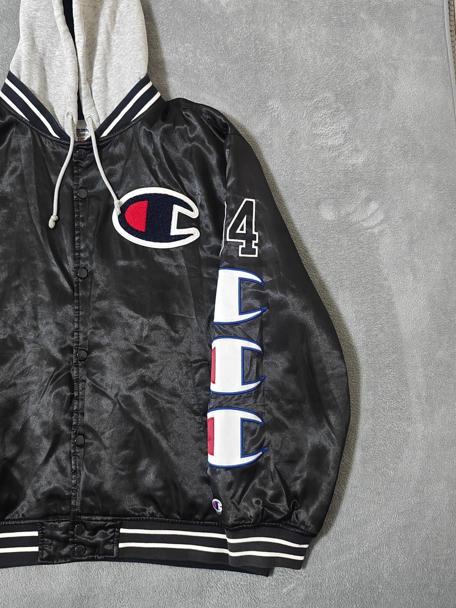 Supreme Supreme x Champion Hooded Varsity Jacket Size L Size US L / EU 52-54 / 3 - 8 Thumbnail