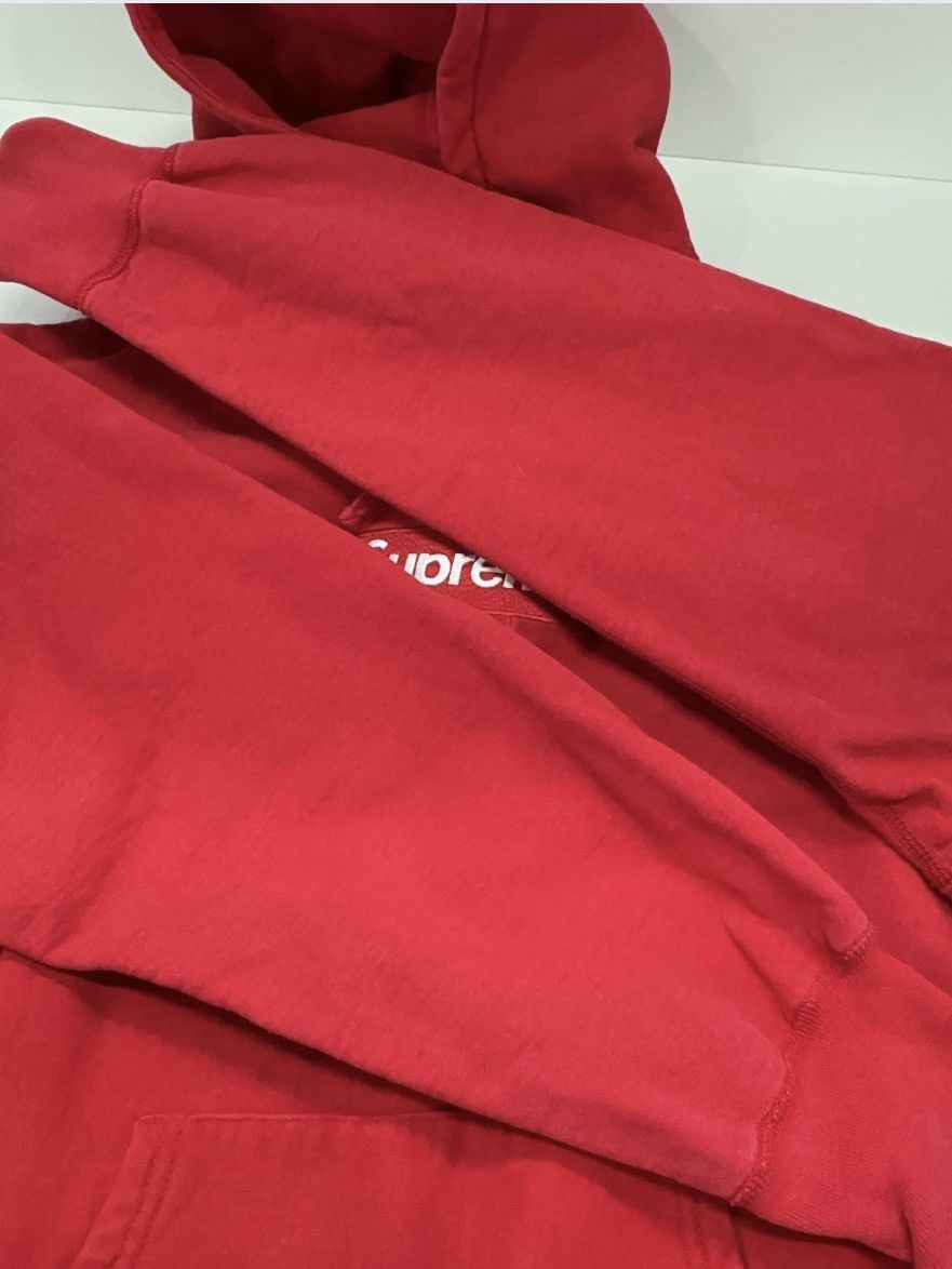 Supreme Supreme Cross Box Logo Hoodie Red Size L Size US L / EU 52-54 / 3 - 5 Thumbnail