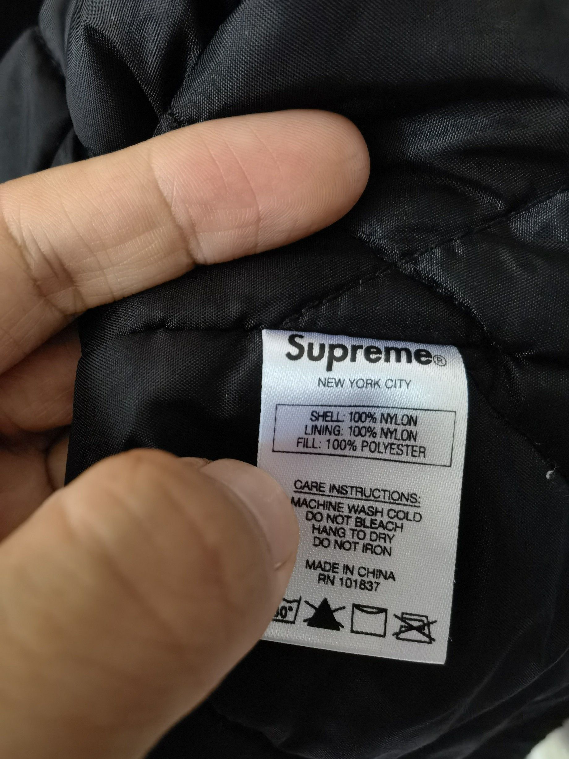 Supreme Supreme Stars Puffy Jacket Size L Size US L / EU 52-54 / 3 - 4 Thumbnail