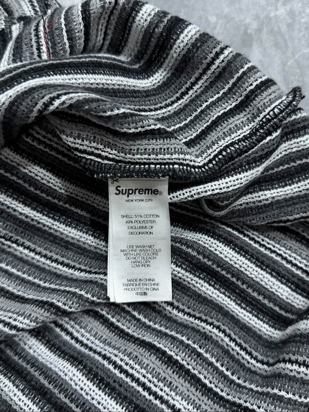 Supreme Supreme Striped Football Top XL Size US XL / EU 56 / 4 - 4 Thumbnail