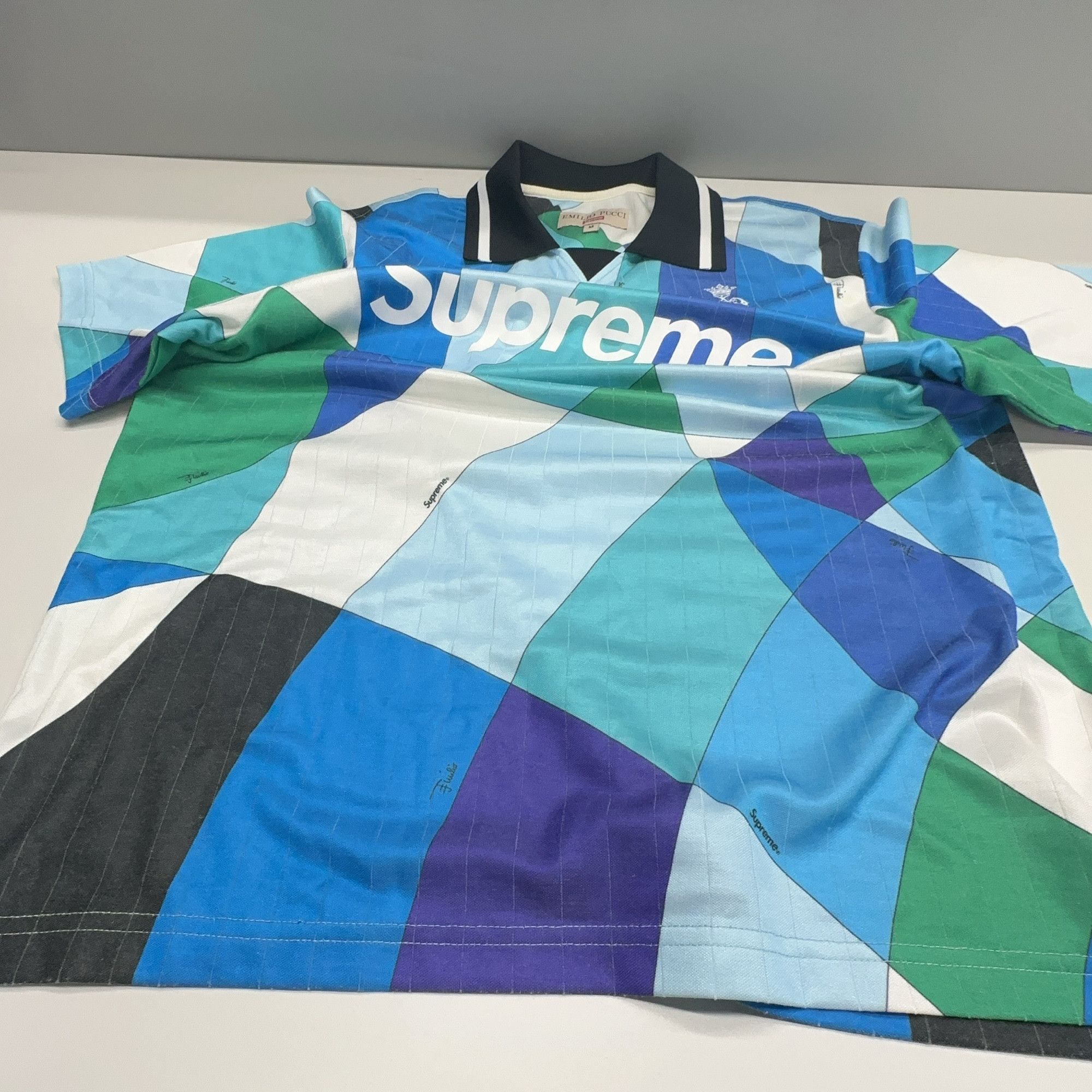 Supreme Supreme x Emilio Pucci Soccer Jersey Size M Size US M / EU 48-50 / 2 - 6 Thumbnail