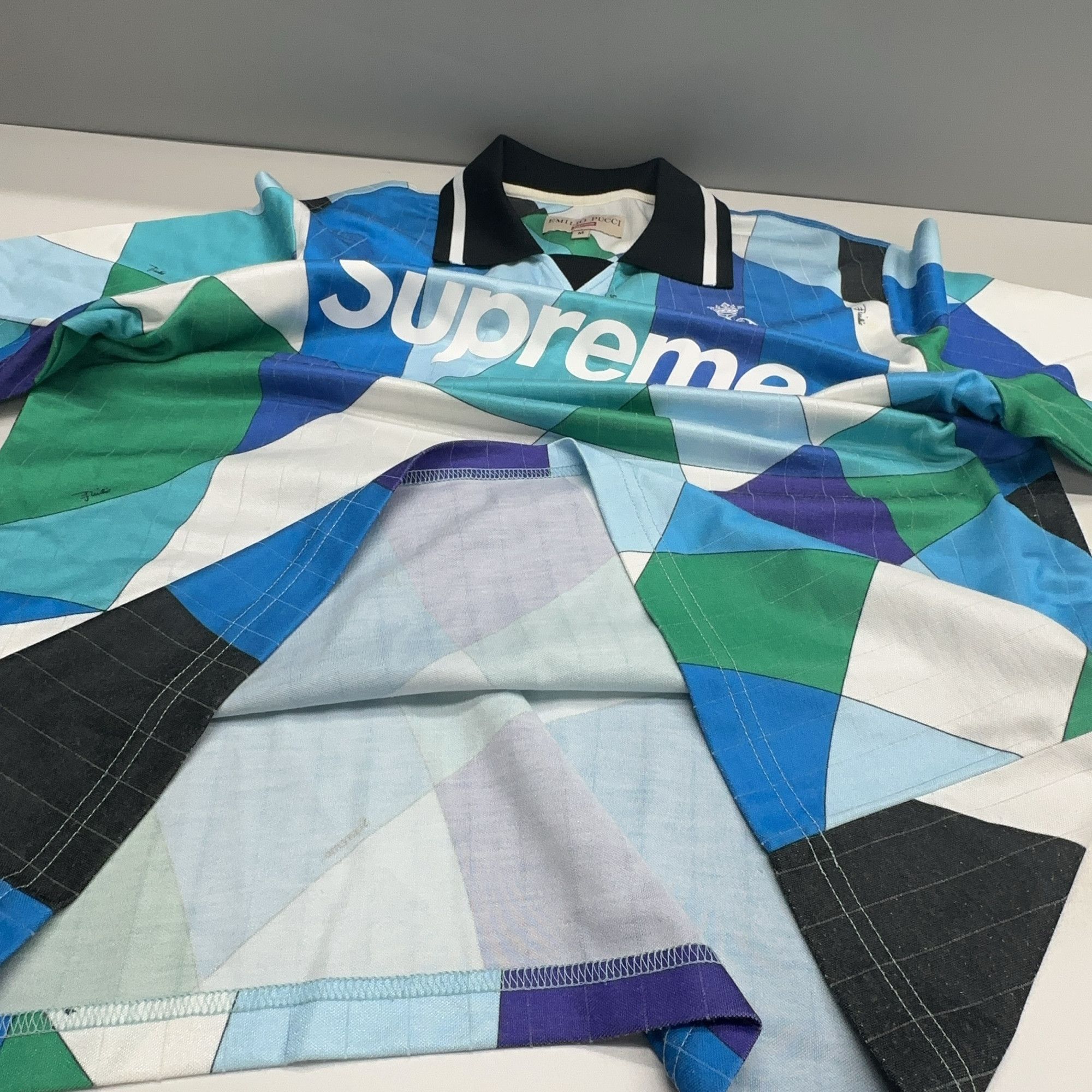 Supreme Supreme x Emilio Pucci Soccer Jersey Size M Size US M / EU 48-50 / 2 - 7 Thumbnail