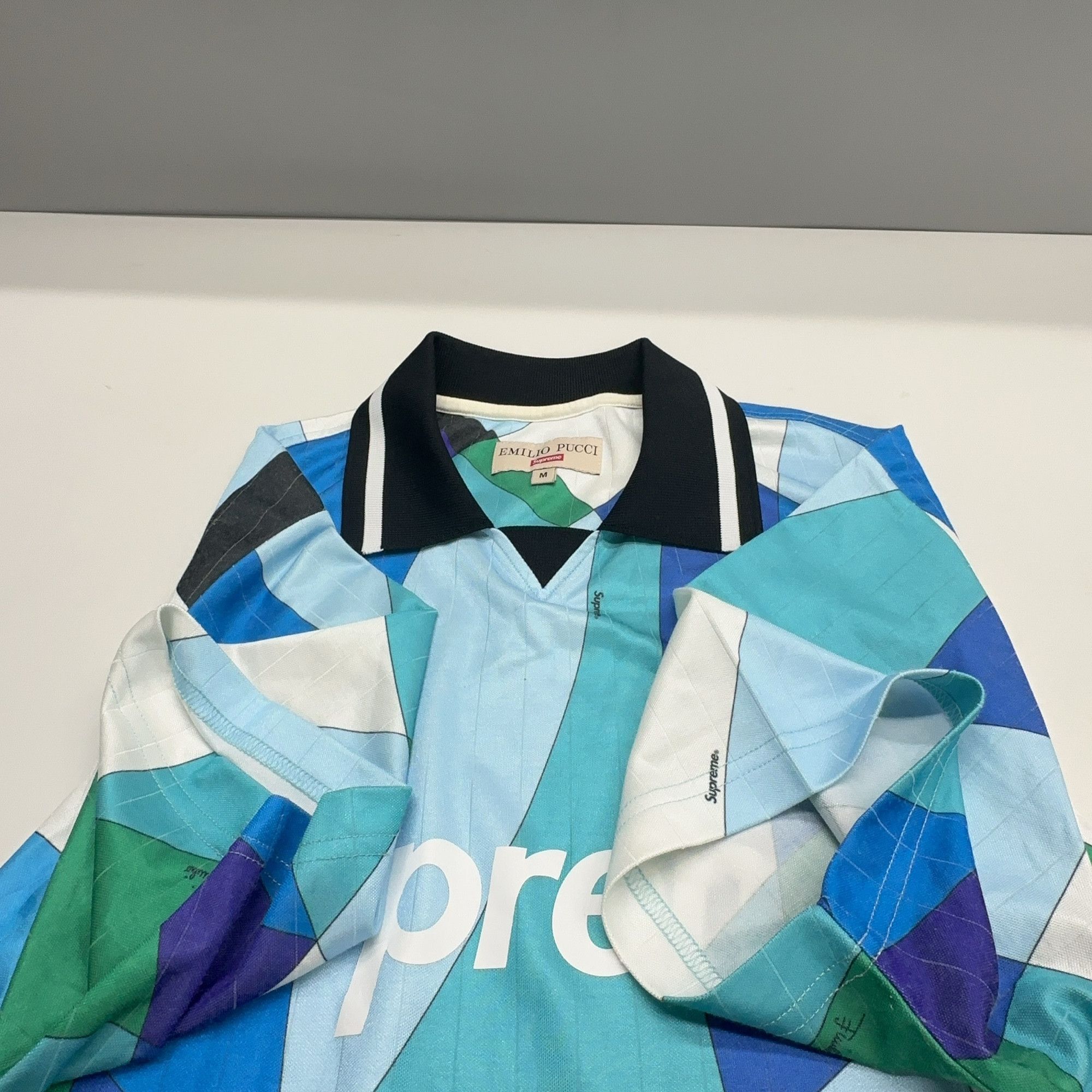 Supreme Supreme x Emilio Pucci Soccer Jersey Size M Size US M / EU 48-50 / 2 - 8 Thumbnail
