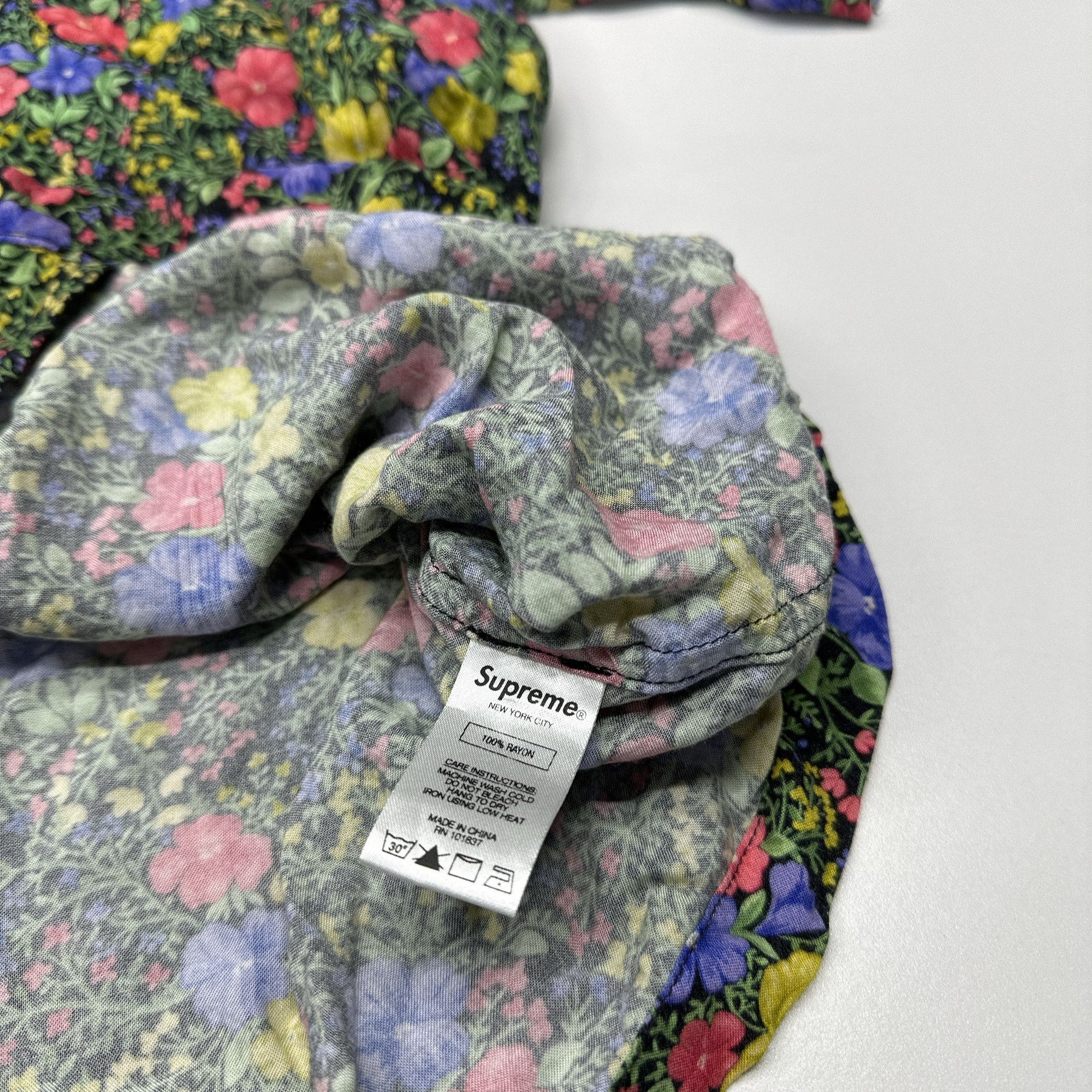 Supreme Supreme Mini Floral Rayon Short Sleeve Shirt Size M Size US M / EU 48-50 / 2 - 4 Thumbnail