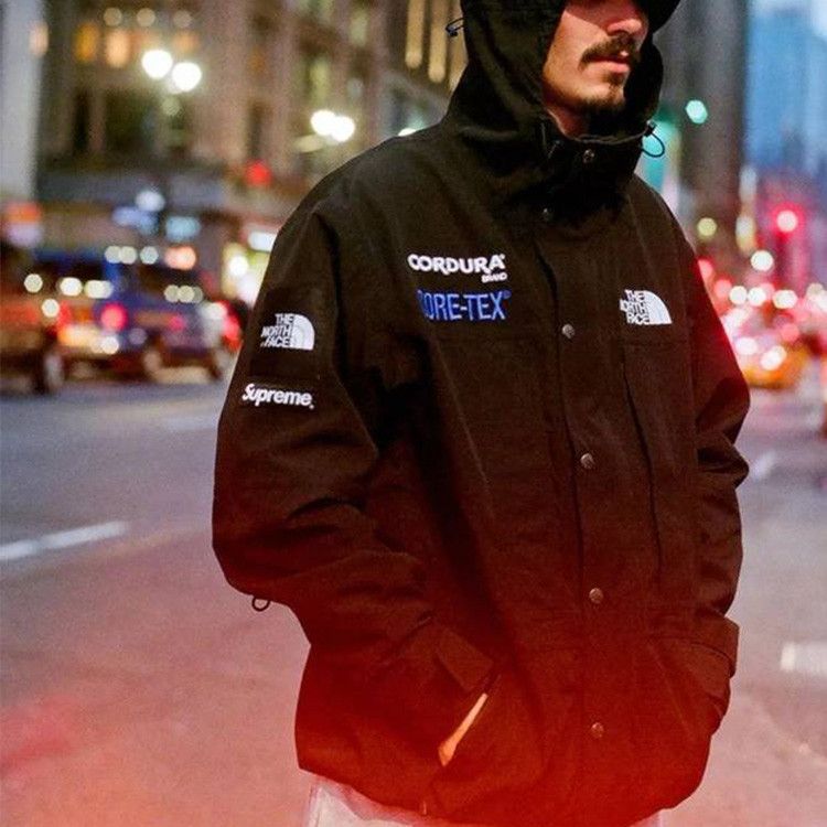 Supreme Supreme x The North Face Gore-Tex Jacket Size S Size US S / EU 44-46 / 1 - 13 Thumbnail