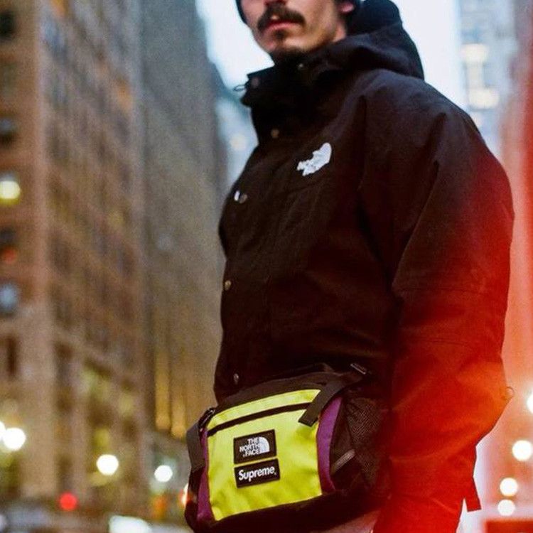 Supreme Supreme x The North Face Gore-Tex Jacket Size S Size US S / EU 44-46 / 1 - 14 Thumbnail
