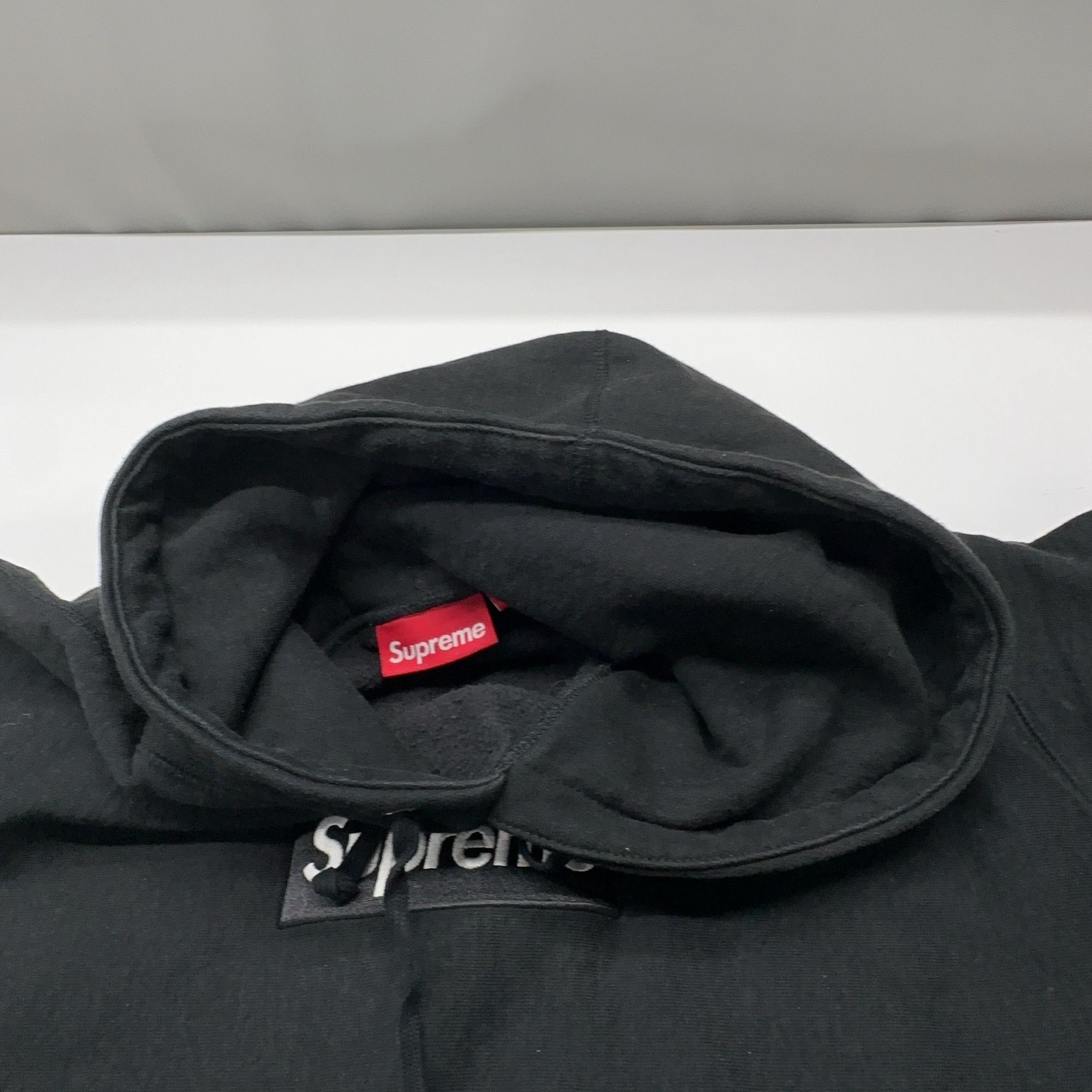 Supreme Supreme Box Logo Hoodie Size L Size US L / EU 52-54 / 3 - 7 Thumbnail