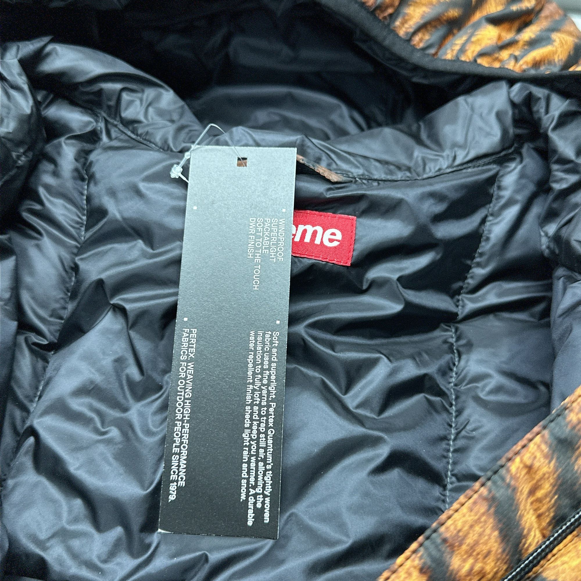 Supreme Supreme Tiger Print Micro Down Pullover Size XXL Size US XXL / EU 58 / 5 - 4 Thumbnail
