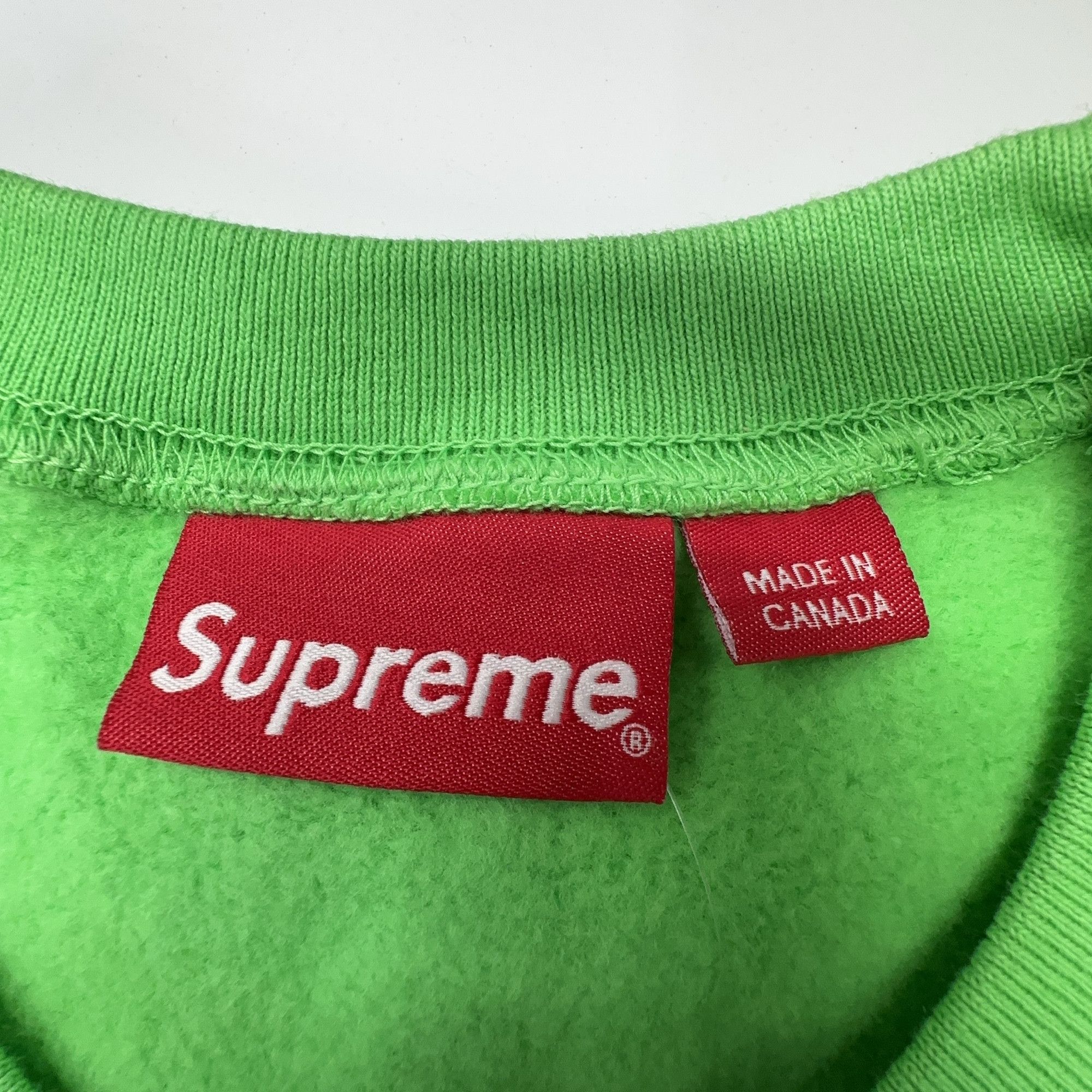 Supreme Supreme Small Box Crewneck Size M Size US M / EU 48-50 / 2 - 3 Thumbnail