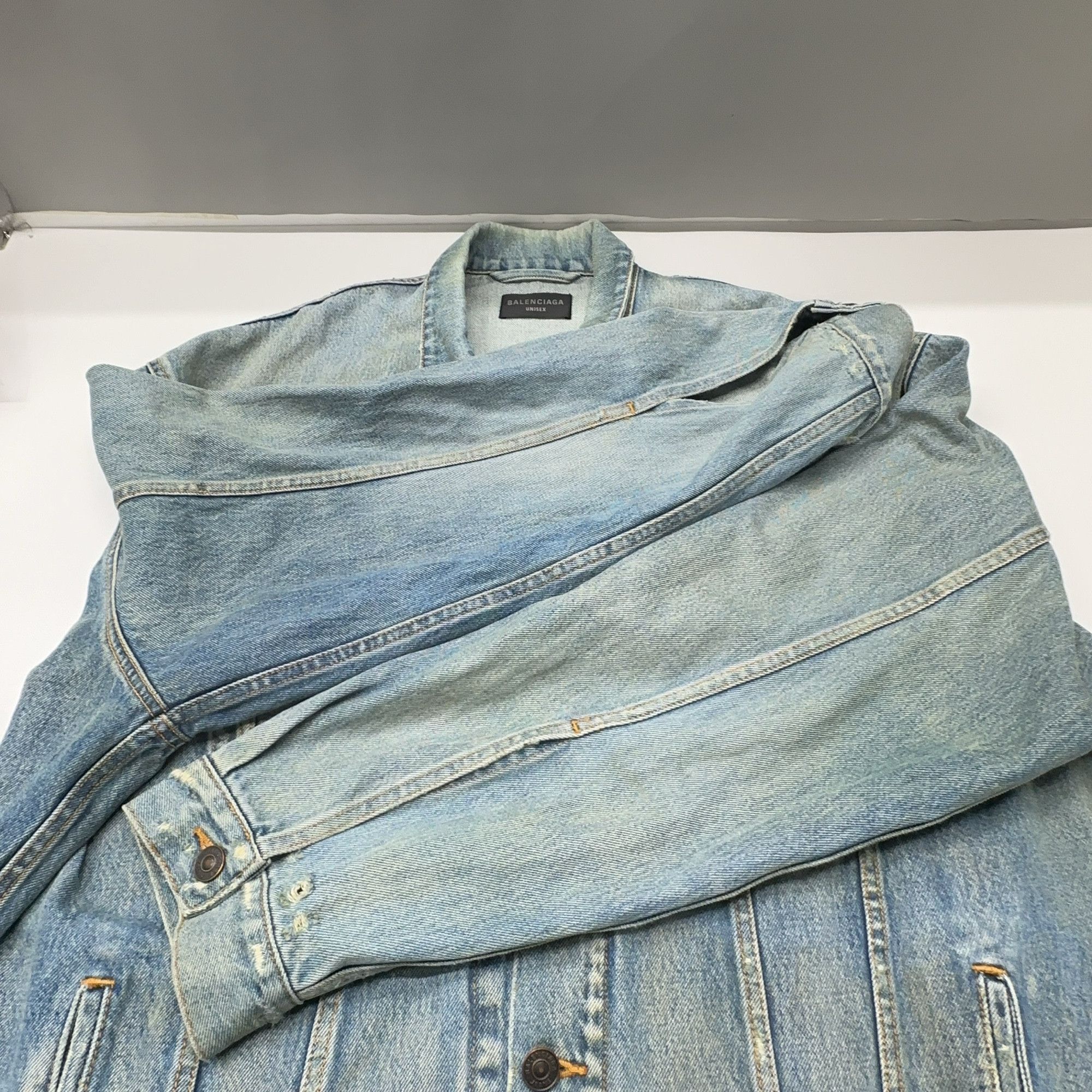 Balenciaga Balenciaga Distressed Denim Jacket Size S Size US S / EU 44-46 / 1 - 12 Thumbnail