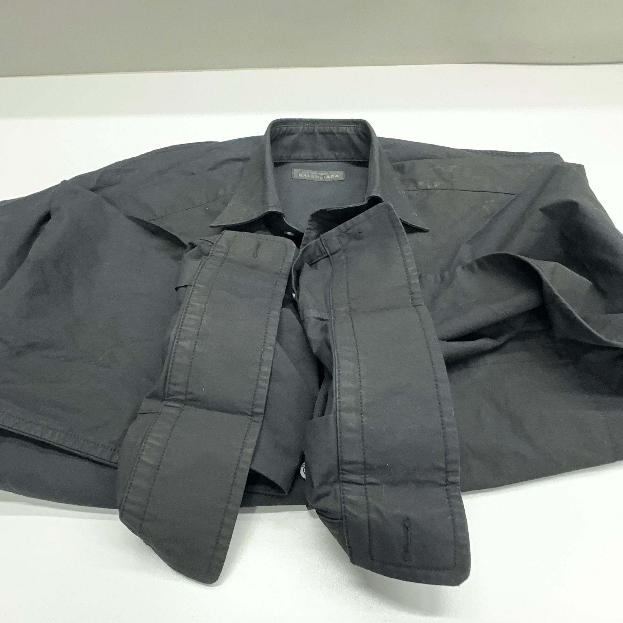 Balenciaga Balenciaga Logo Embroidery Button Up Shirt Size S Size US S / EU 44-46 / 1 - 11 Thumbnail