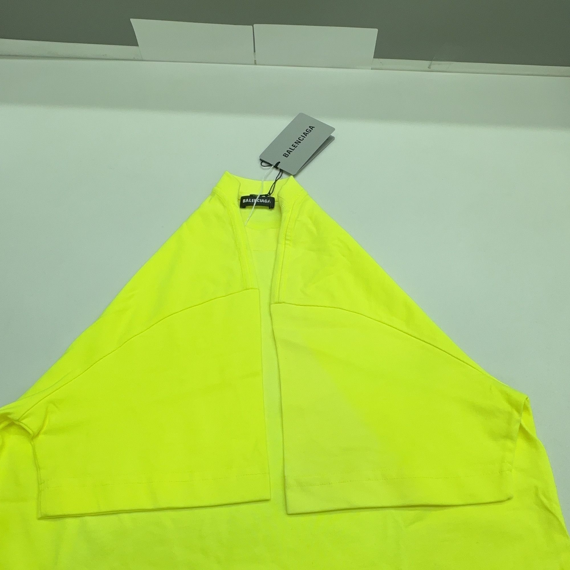Balenciaga Balenciaga Wave Logo T-Shirt Size S Size US S / EU 44-46 / 1 - 9 Thumbnail