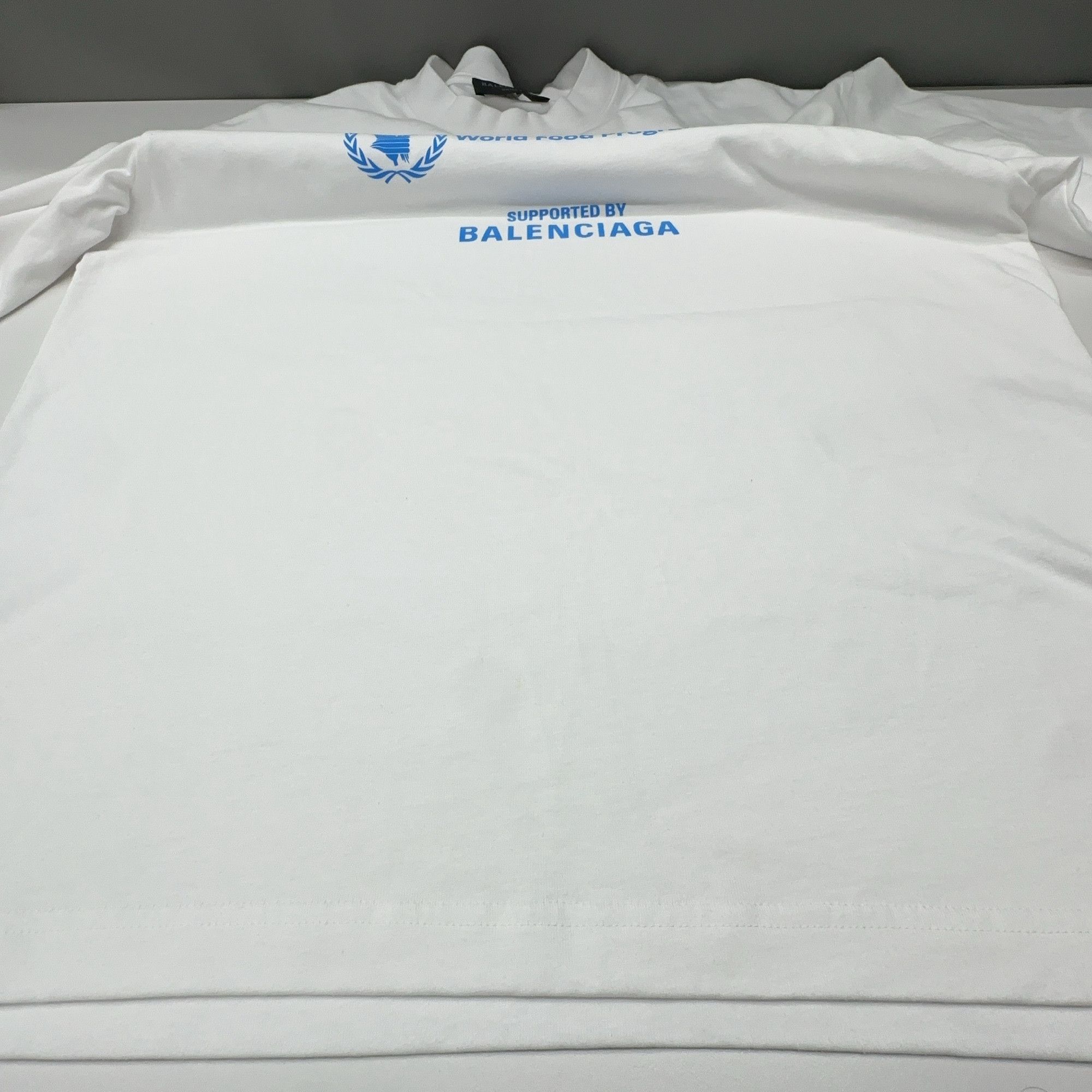 Balenciaga Balenciaga x WFP Logo T-Shirt Size XXS Size US XXS / EU 40 - 6 Thumbnail