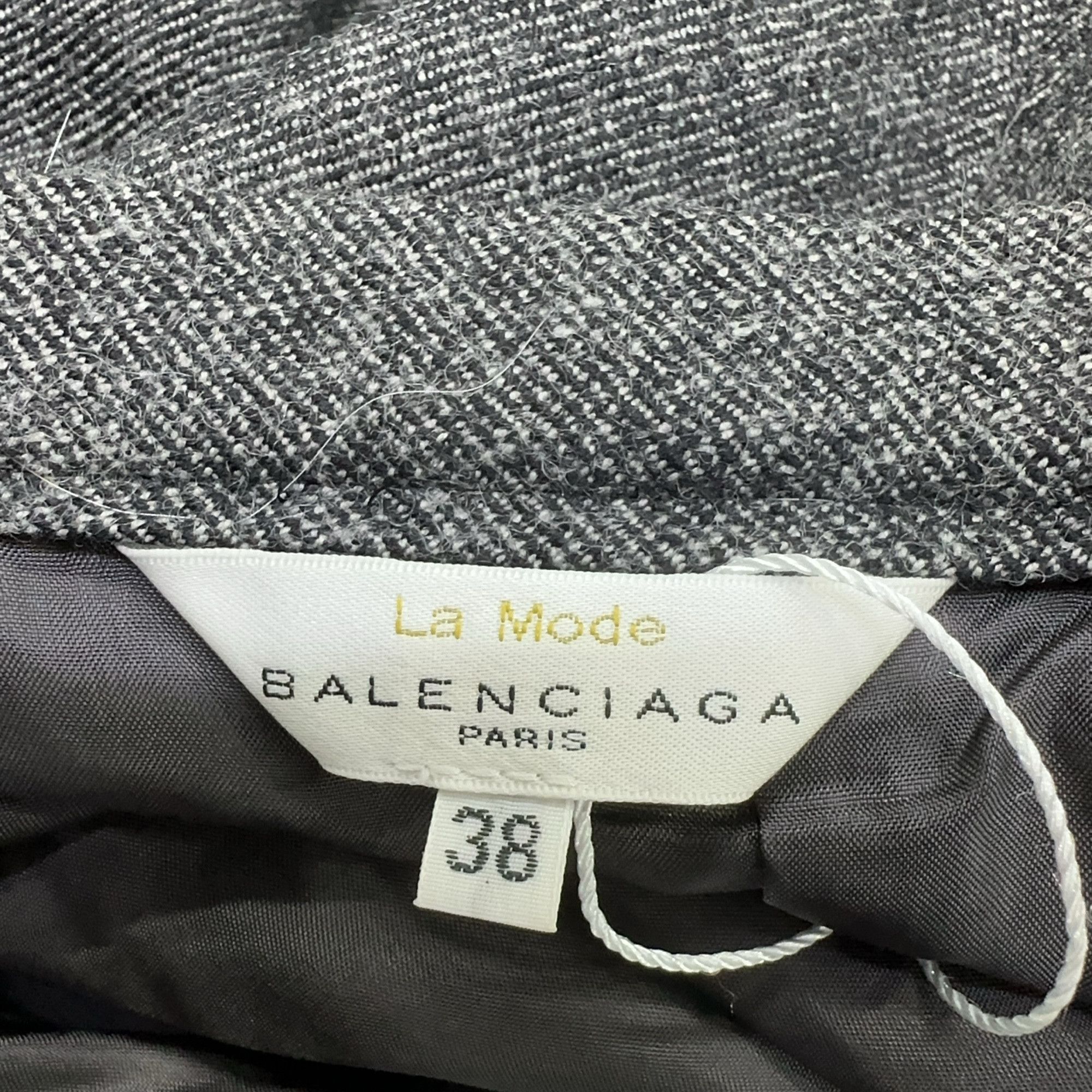 Balenciaga Balenciaga Pleated Wool Midi Skirt Size 38 Size 27" / US 4 / IT 40 - 3 Thumbnail