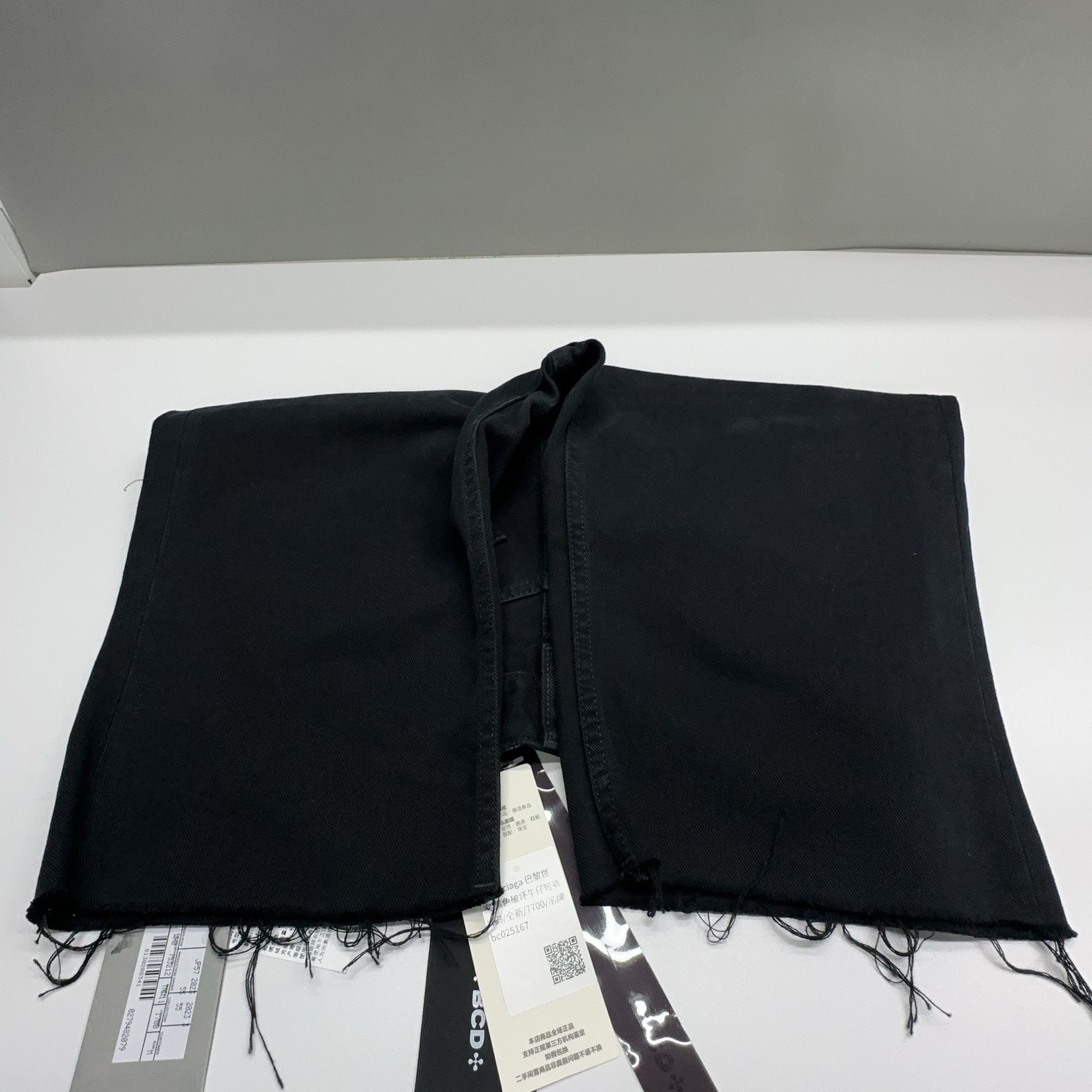Balenciaga Balenciaga Black Denim Shorts Size M Size US 32 / EU 48 - 6 Thumbnail