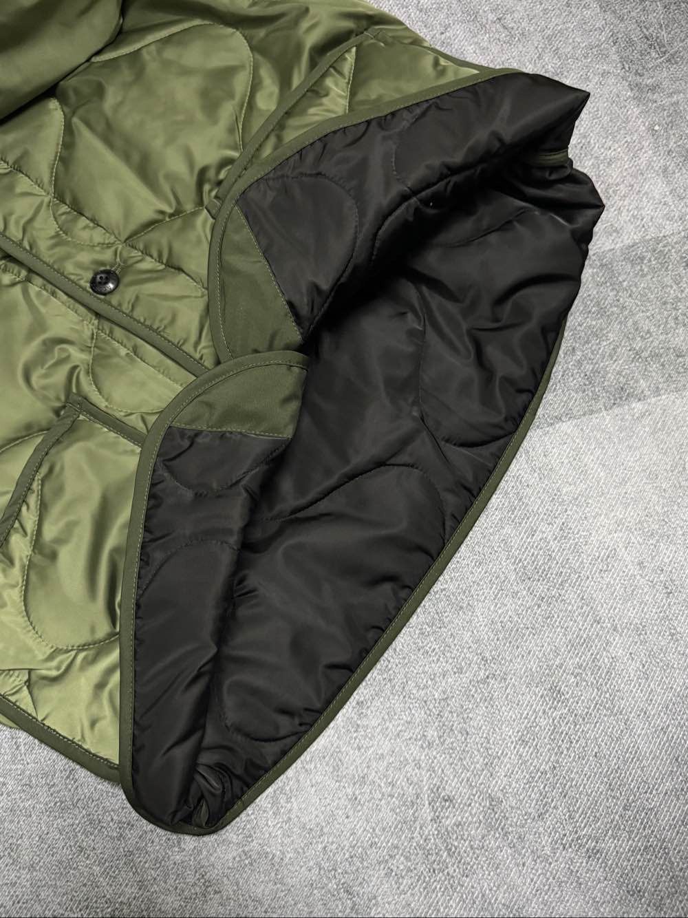 Bape A Bathing Ape Quilted Jacket Size L Size US L / EU 52-54 / 3 - 8 Thumbnail