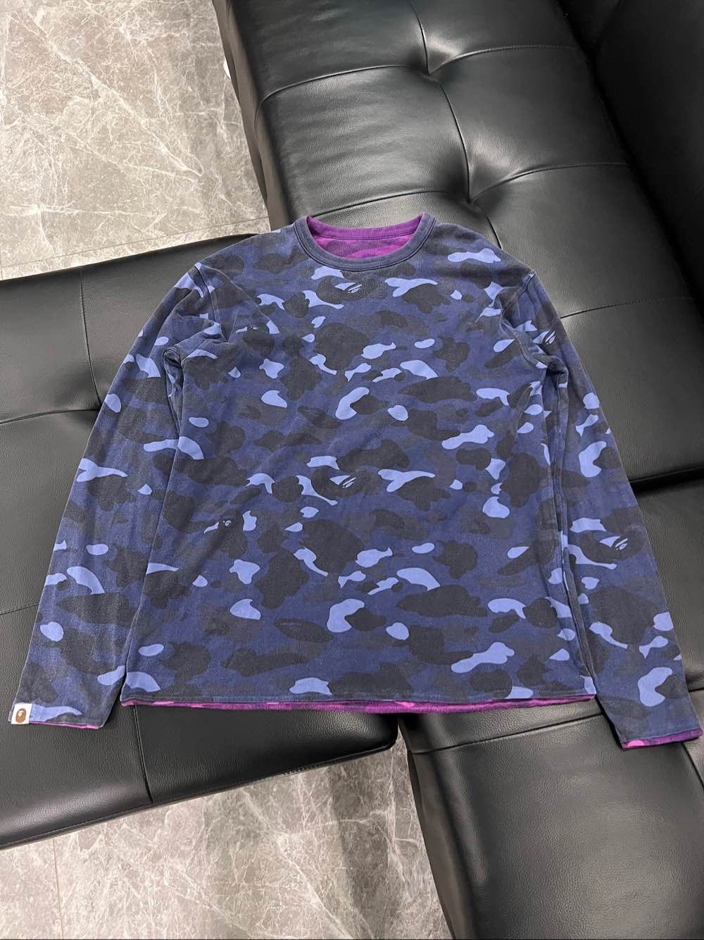 Bape A BATHING APE Reversible Camo Long Sleeve Tee Size L Size US L / EU 52-54 / 3 - 9 Thumbnail