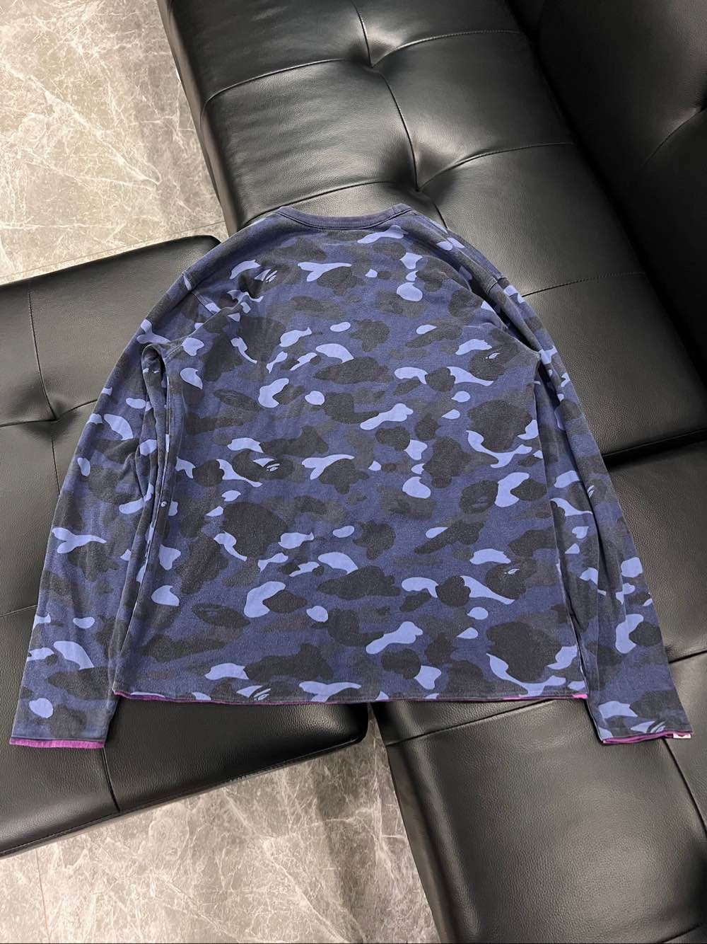 Bape A BATHING APE Reversible Camo Long Sleeve Tee Size L Size US L / EU 52-54 / 3 - 6 Thumbnail
