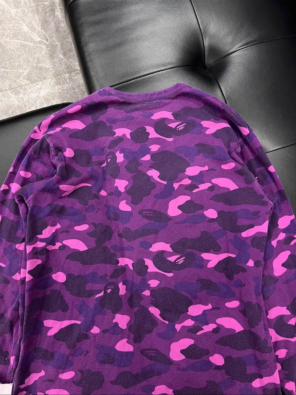 Bape A BATHING APE Reversible Camo Long Sleeve Tee Size L Size US L / EU 52-54 / 3 - 16 Thumbnail