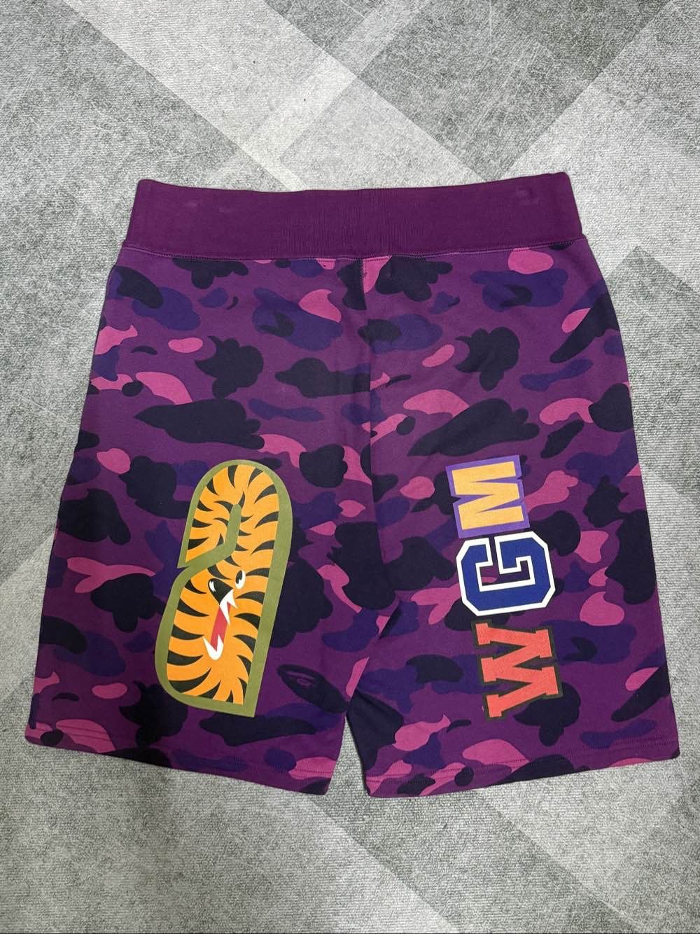 Bape A Bathing Ape Purple Camo Shark Shorts Size XL Size US 36 / EU 52 - 2 Thumbnail