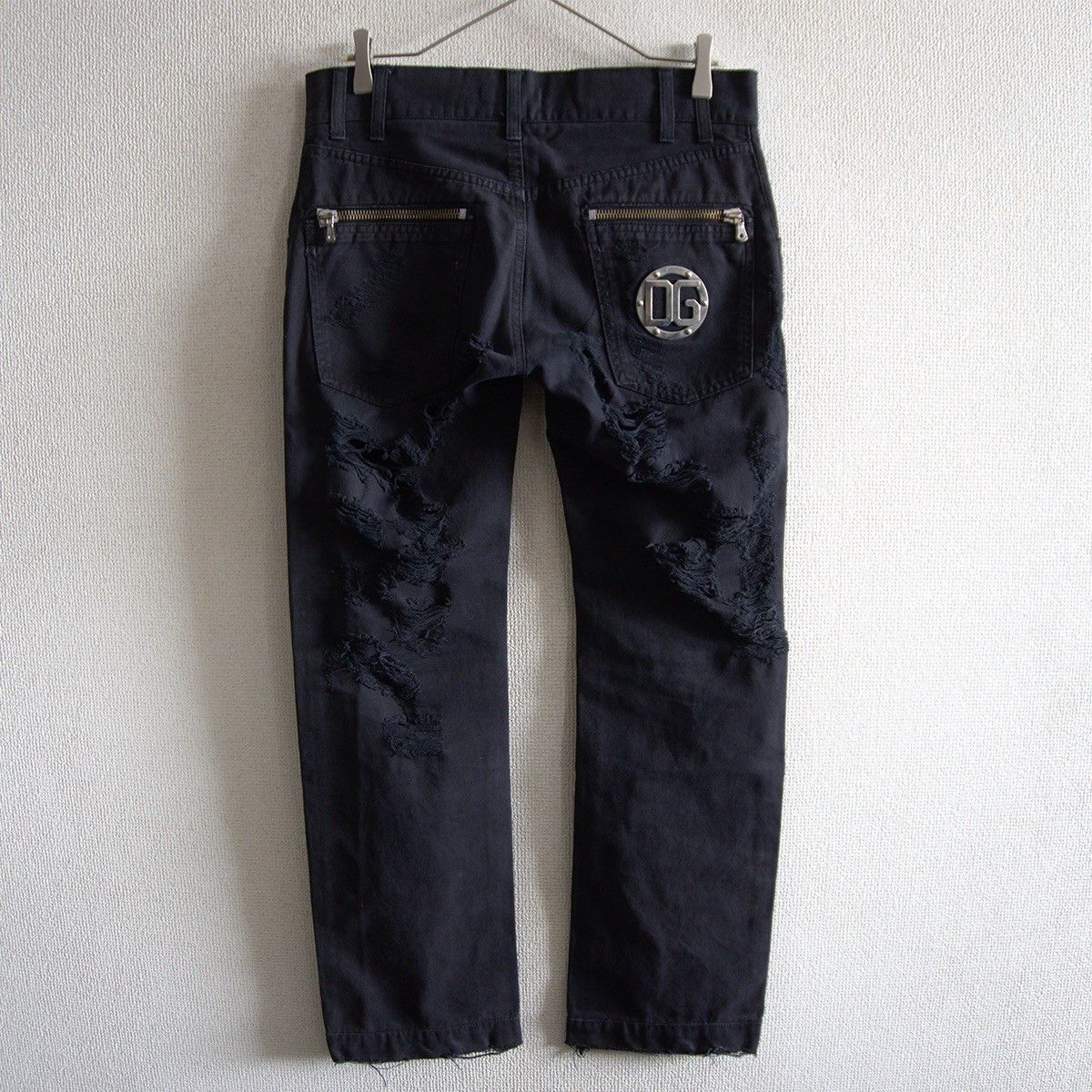 Dolce & Gabbana DOLCE&GABBANA Distressed Black Denim Size 32 Size US 32 / EU 48 - 2 Thumbnail