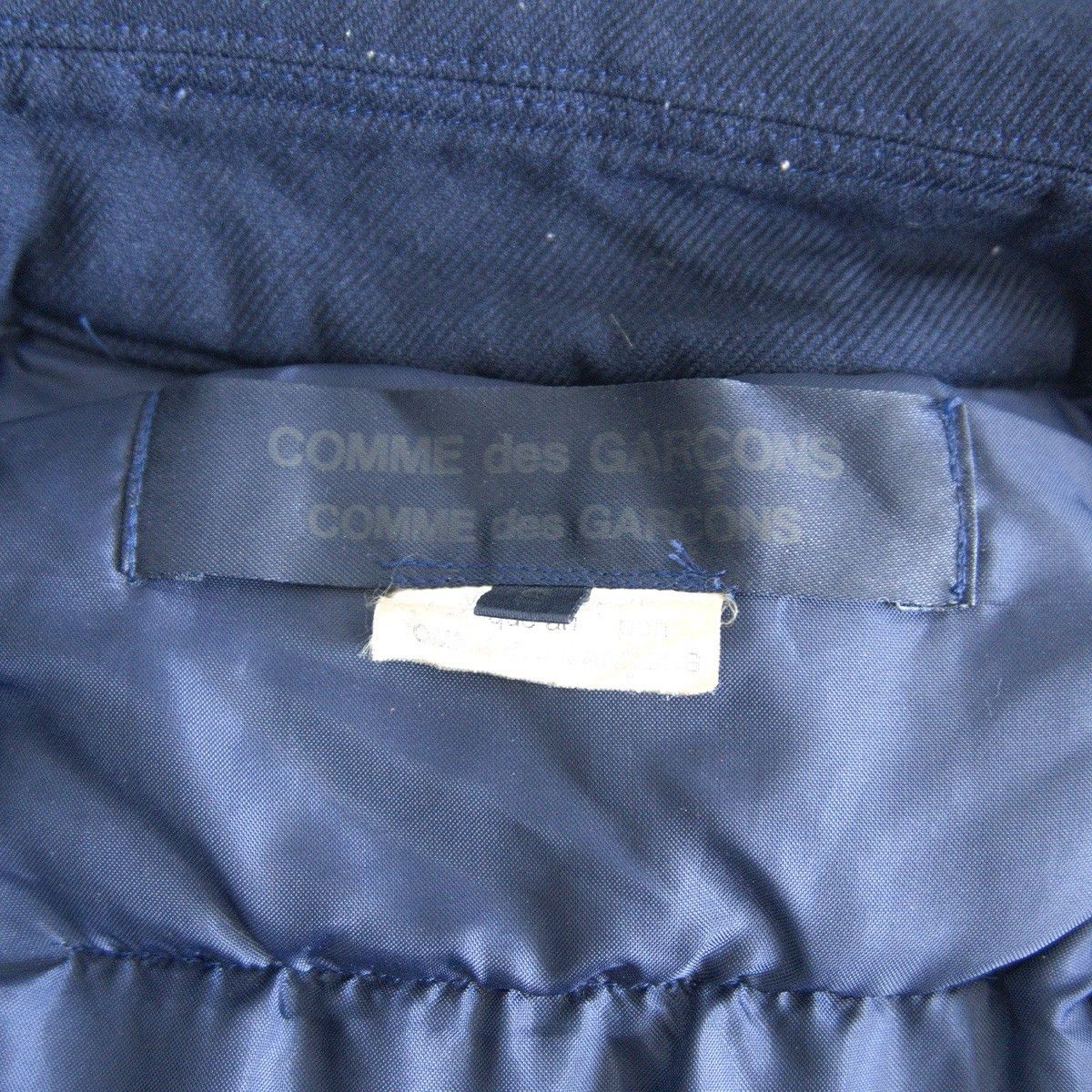 Comme des Garcons COMME des GARCONS Polyester Round Collar Coat Dark Size S Size US S / EU 44-46 / 1 - 6 Thumbnail