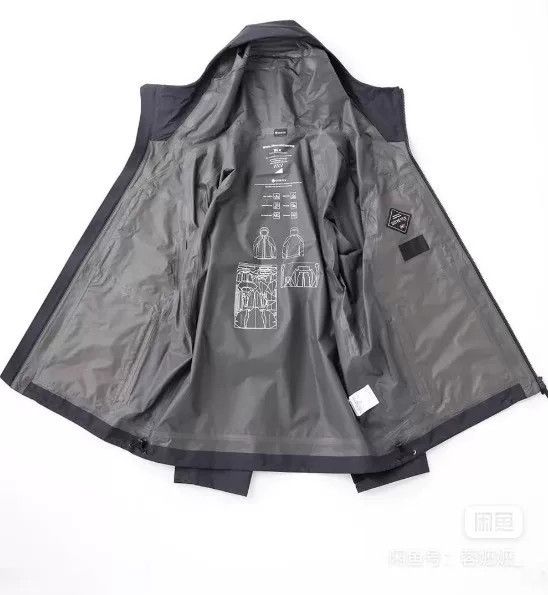 White Mountaineering White Mountaineering GORE-TEX Paclite Jacket Size US M / EU 48-50 / 2 - 2 Thumbnail