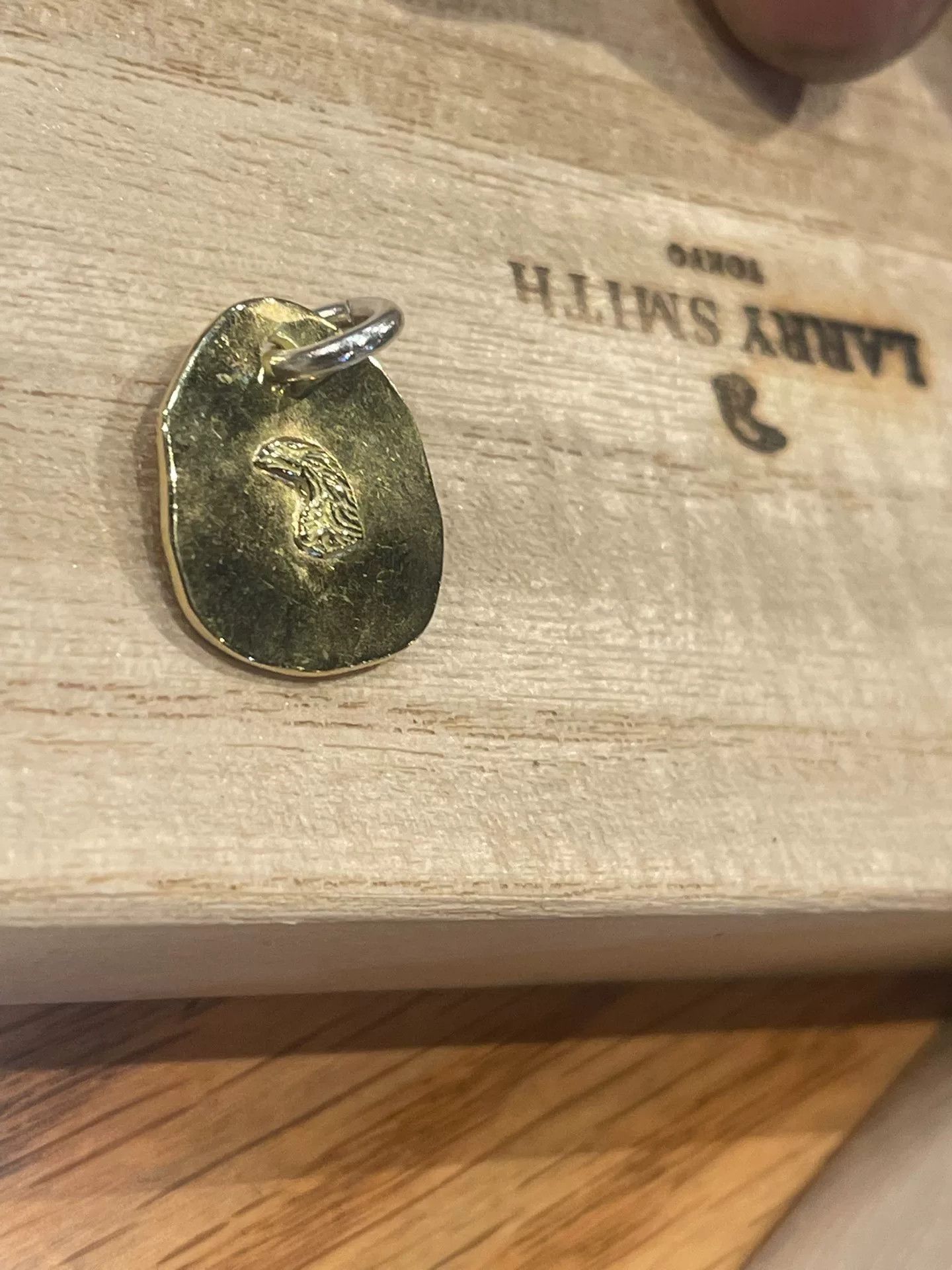 Larry Smith Larry Smith 18k Gold Disc Pendant Size ONE SIZE - 6 Thumbnail