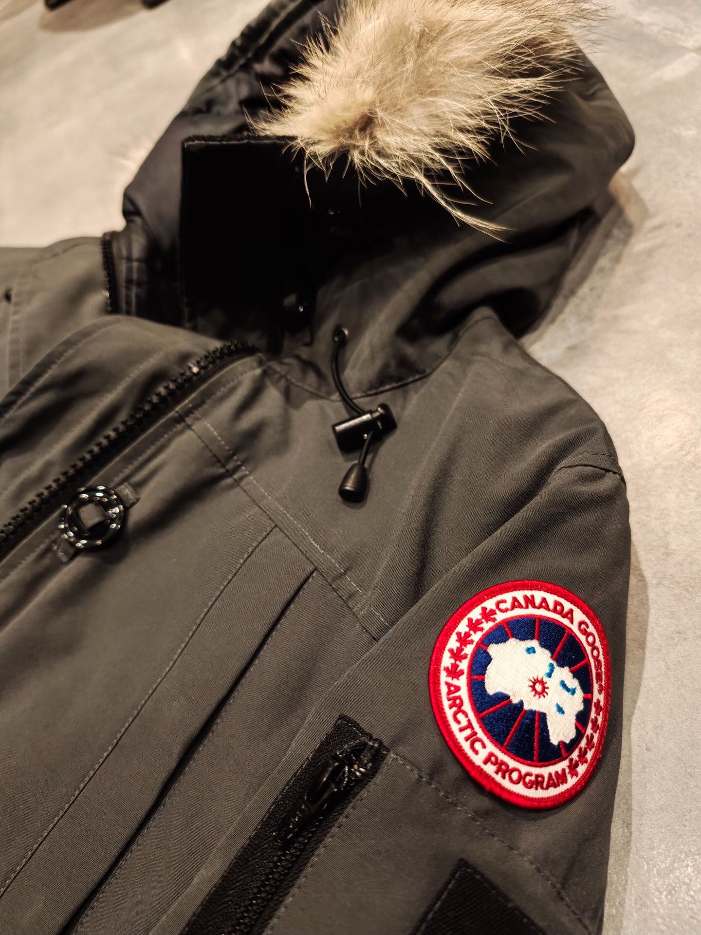 Canada Goose Canada Goose M Gray Jacket Size US M / EU 48-50 / 2 - 5 Thumbnail