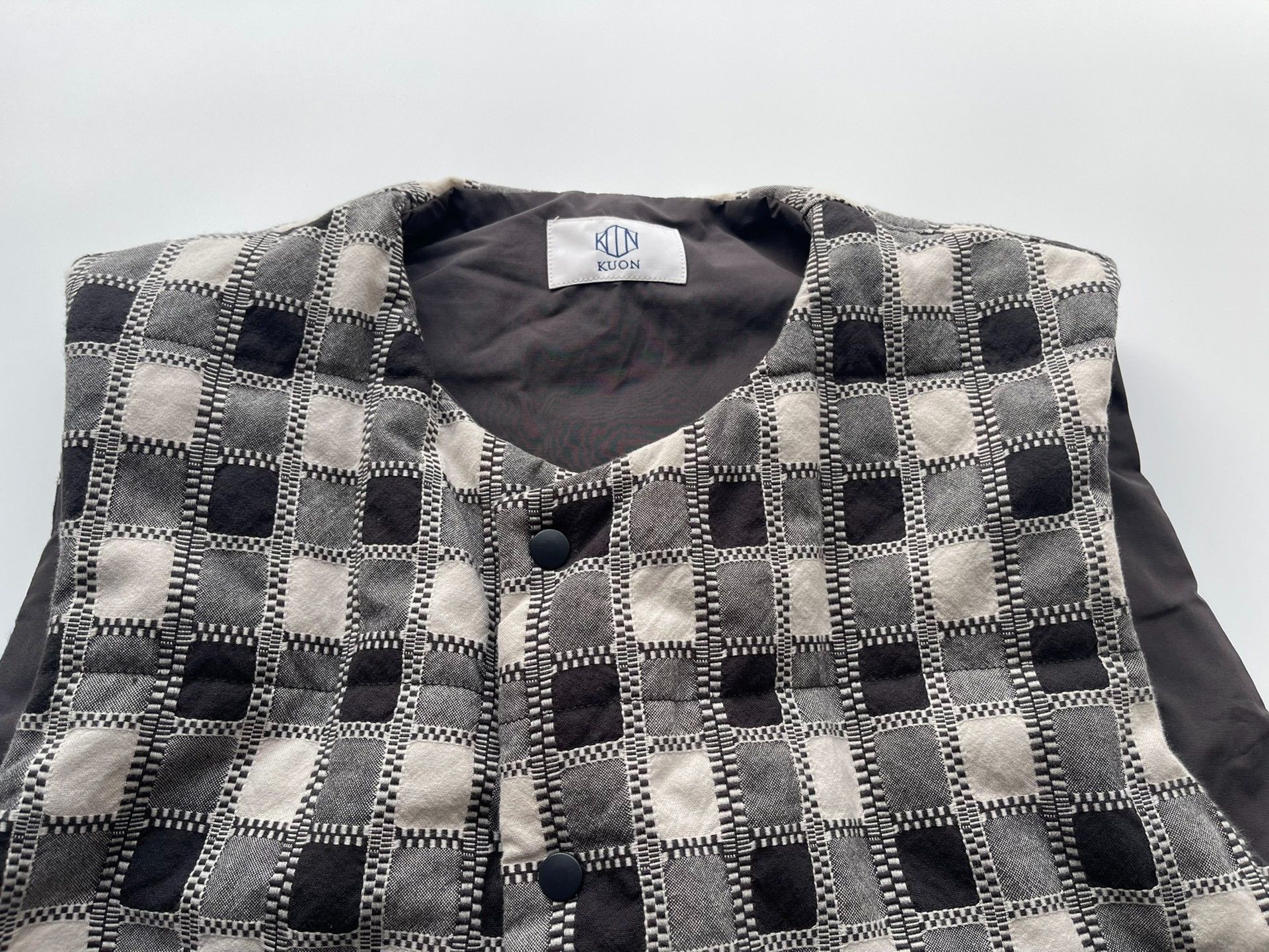 KUON Japanese Retro Checkered Padded Men's Vest Size US XL / EU 56 / 4 - 5 Thumbnail