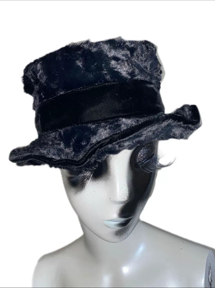 CA4LA CA4LA Rare Velvet Hat Size ONE SIZE - 2 Thumbnail