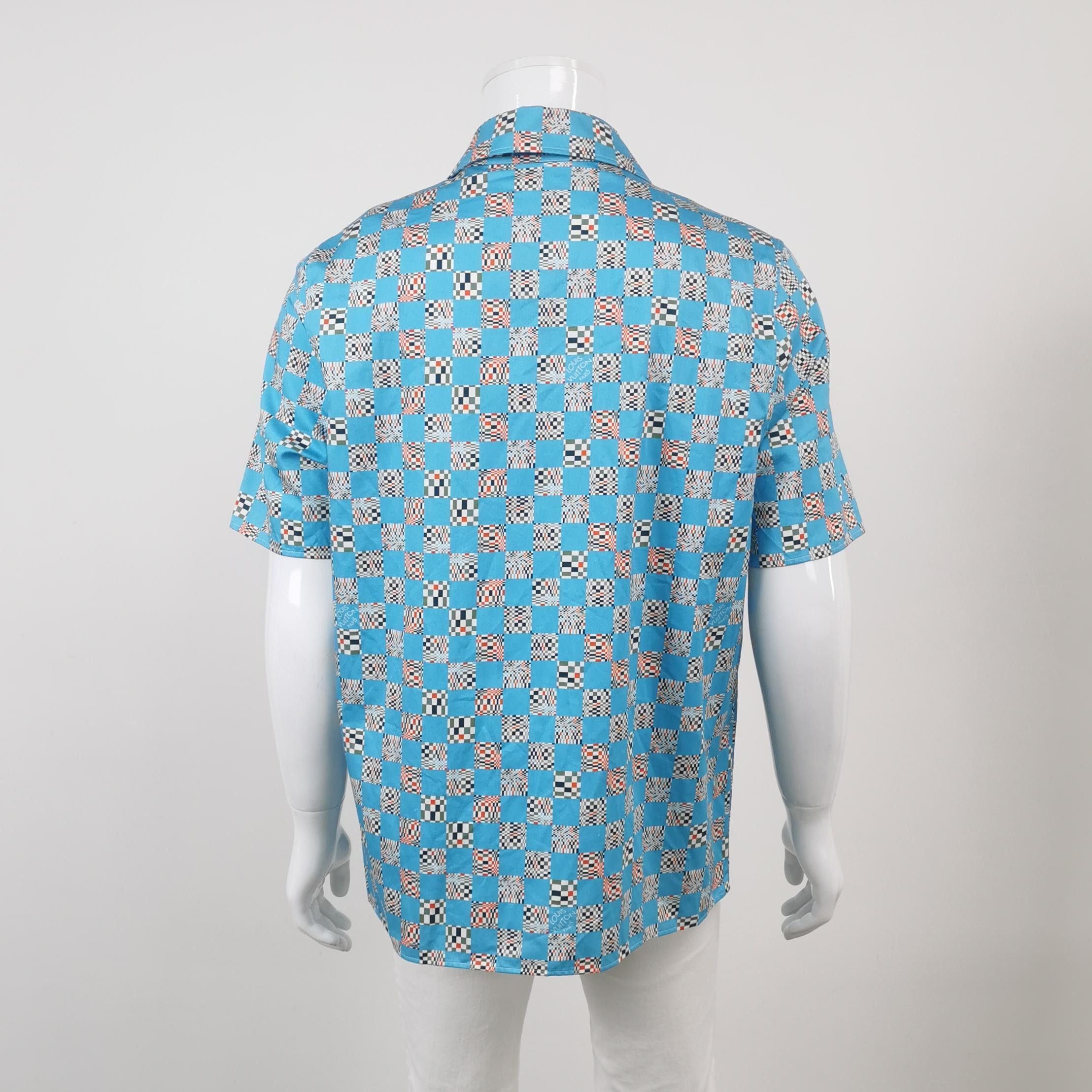 Louis Vuitton Checkered Blue Button Up Shirt in Size L Size US L / EU 52-54 / 3 - 2 Thumbnail