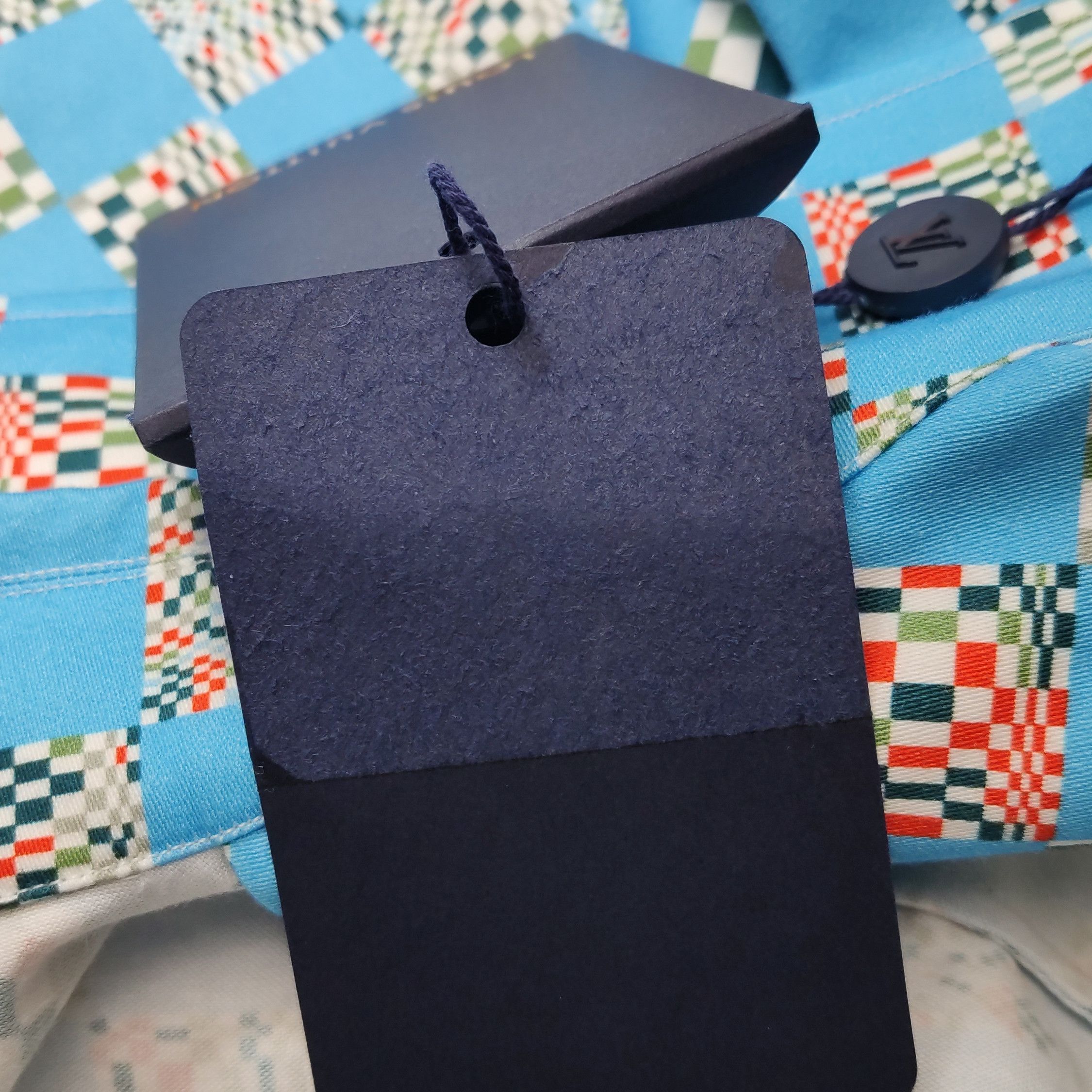 Louis Vuitton Checkered Blue Button Up Shirt in Size L Size US L / EU 52-54 / 3 - 9 Thumbnail