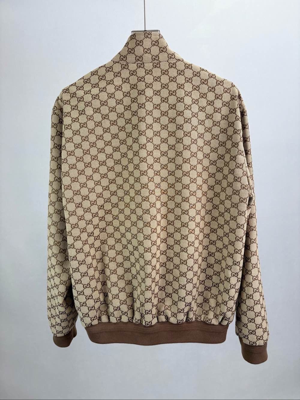 Gucci GG Monogram Bomber Jacket in Beige Size US M / EU 48-50 / 2 - 2 Thumbnail