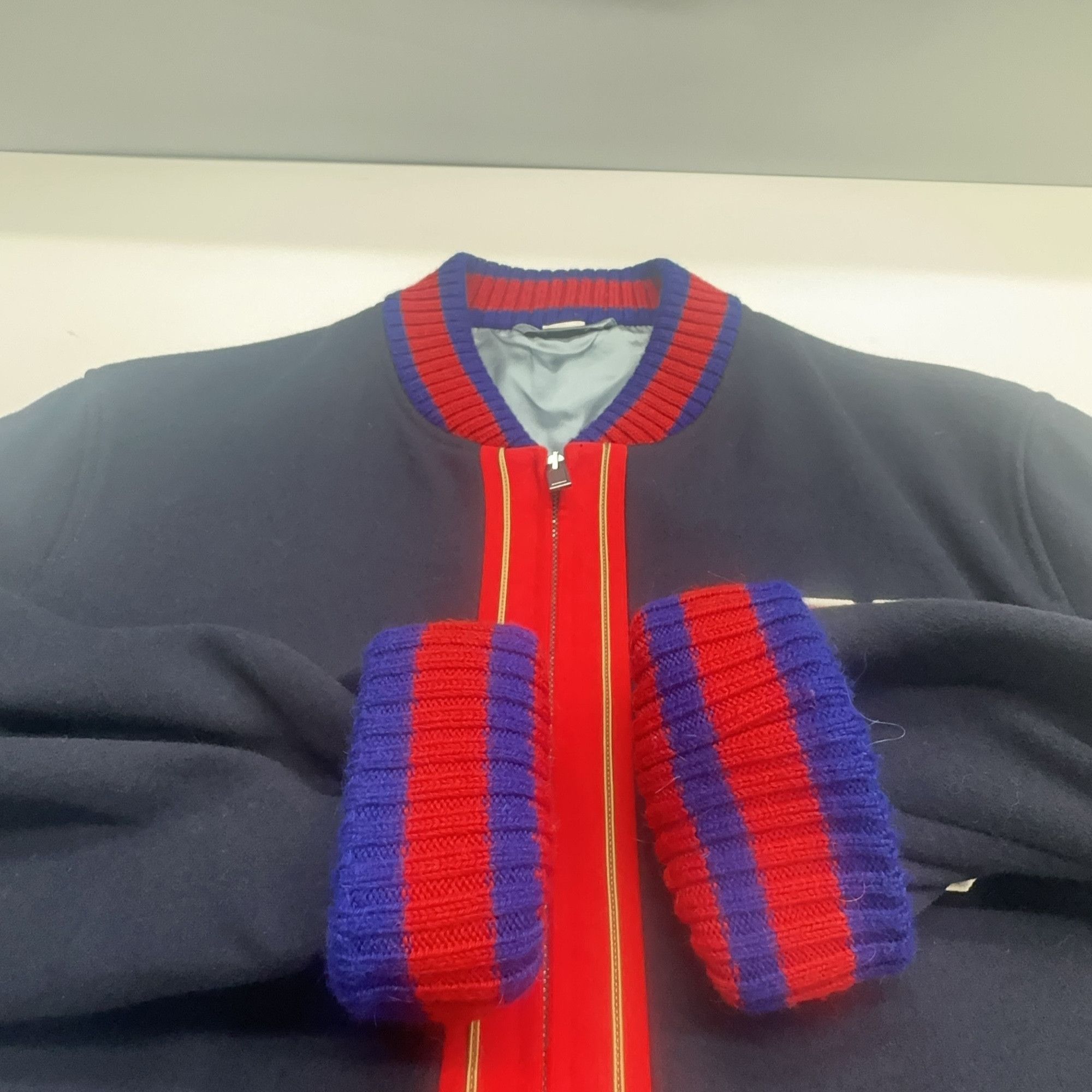 Gucci Stylish Blue Bomber Jacket in Size L Size US L / EU 52-54 / 3 - 8 Thumbnail