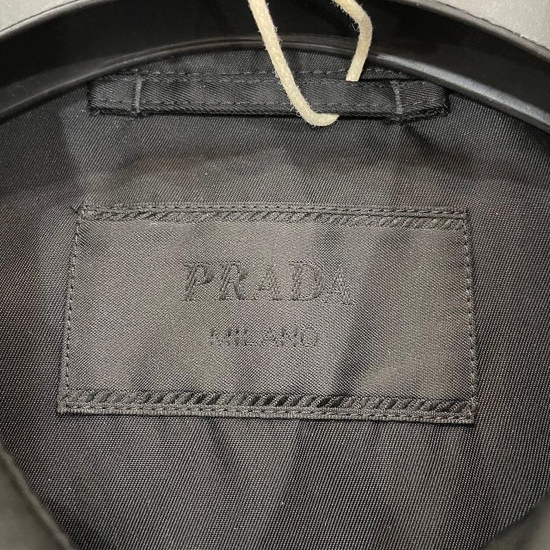 Prada Re-Nylon Utility Pocket Shirt in Black Size US M / EU 48-50 / 2 - 3 Thumbnail