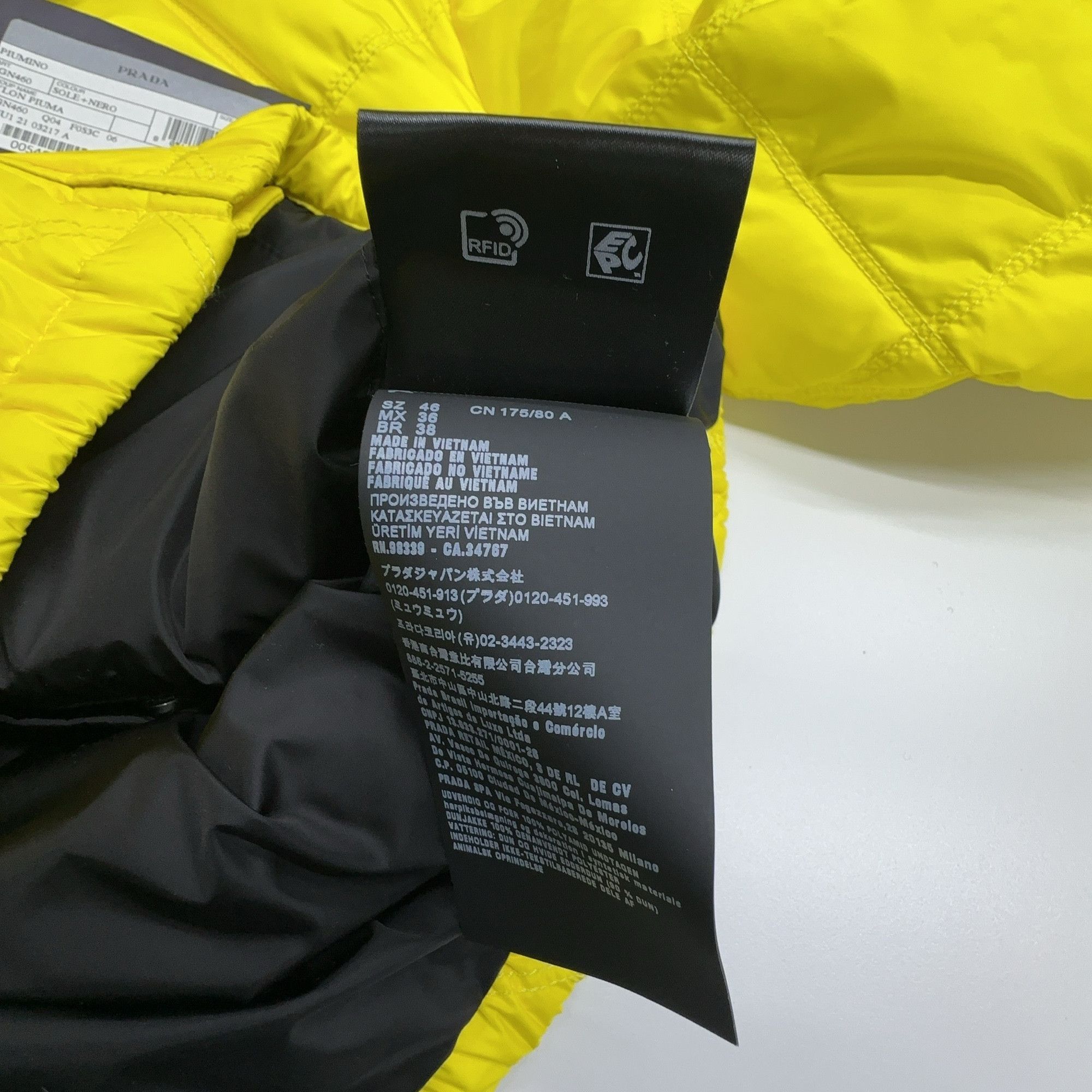 Prada Yellow Quilted Puffer Jacket Size US S / EU 44-46 / 1 - 3 Thumbnail