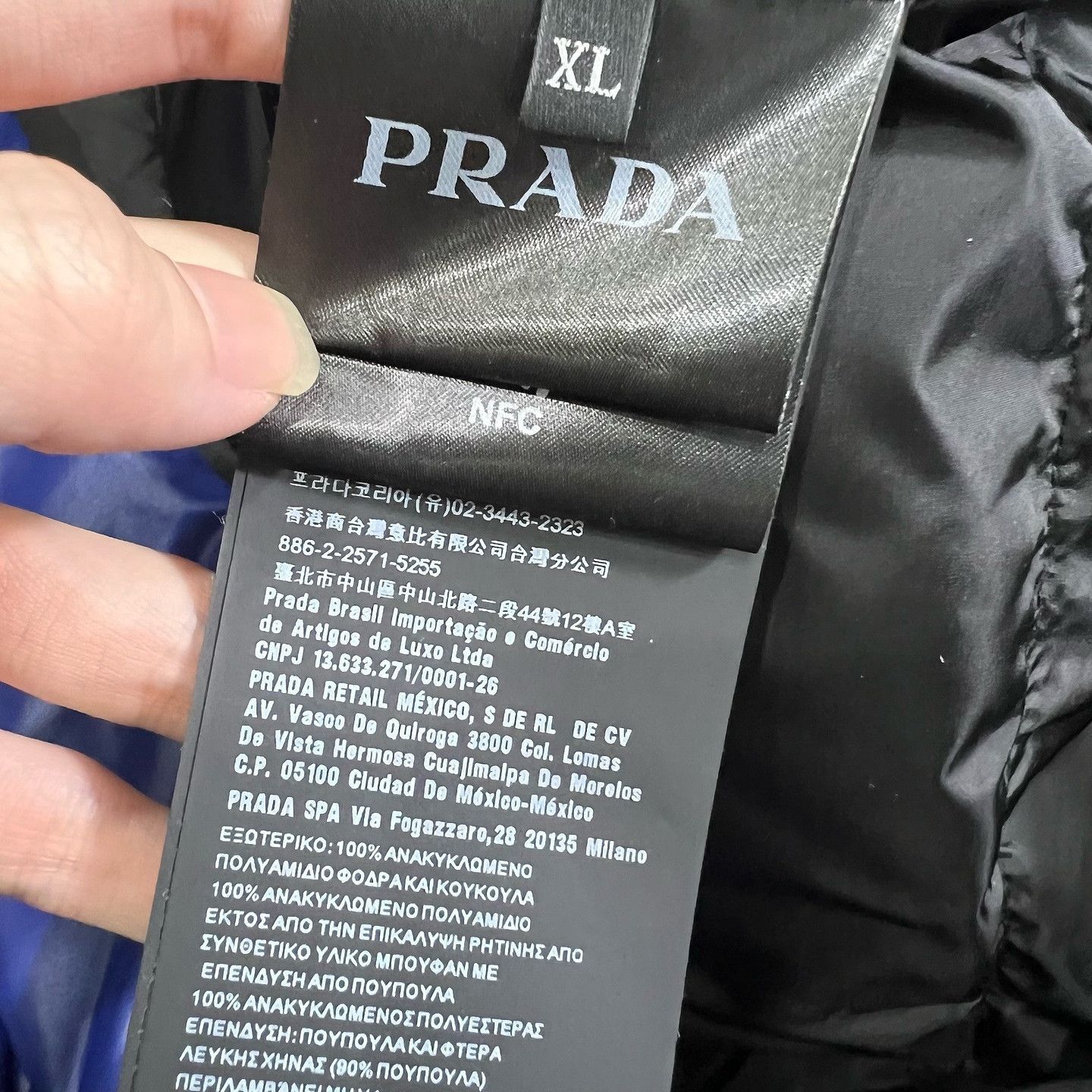 Prada Stylish Blue Puffer Jacket in XL Size US XL / EU 56 / 4 - 4 Thumbnail