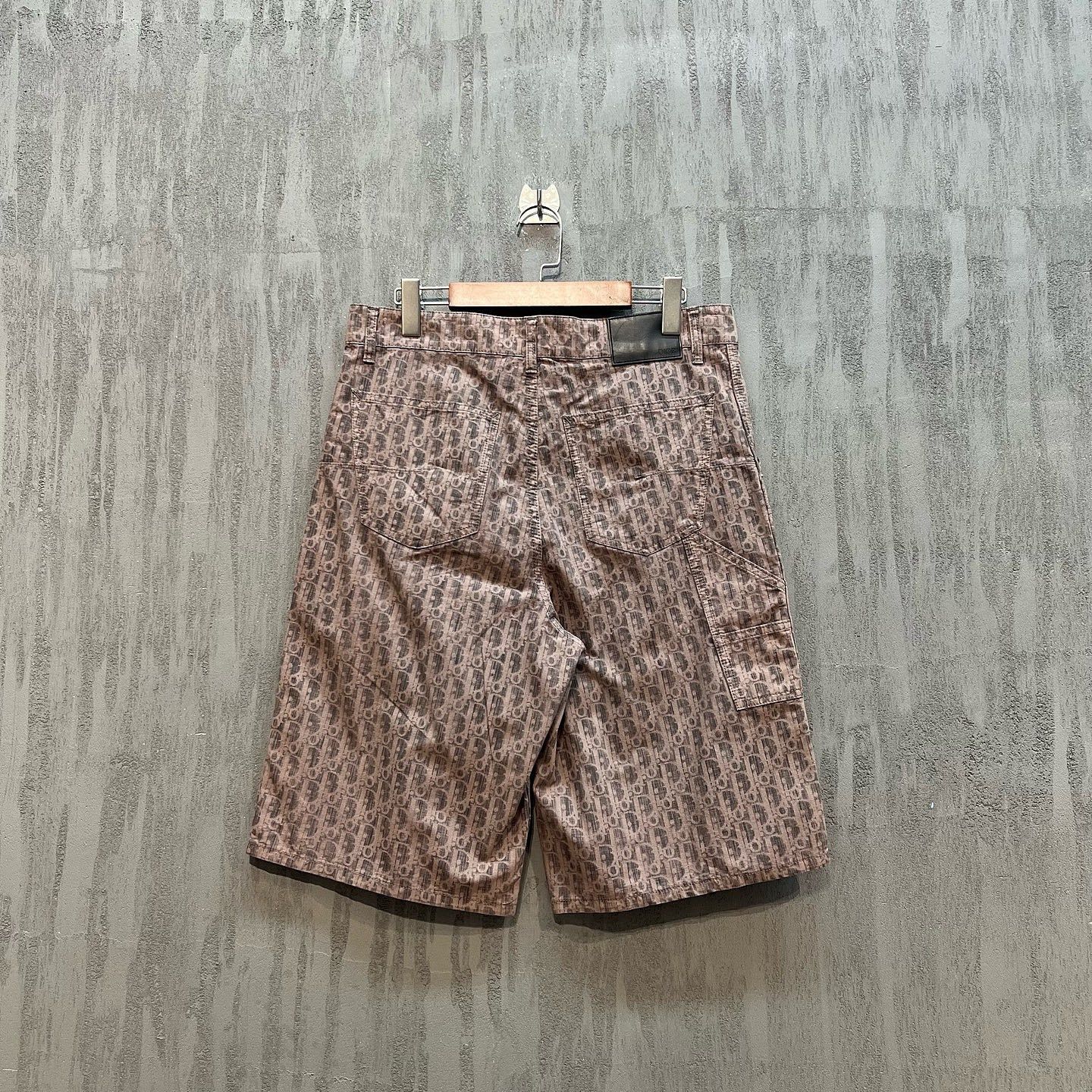 Dior Utility Shorts in Rich Brown Size US 30 / EU 46 - 2 Thumbnail