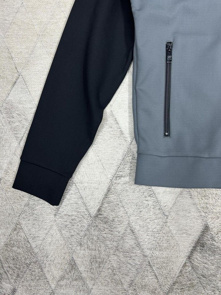 Prada Colorblock Logo Blouson in Multi Size US S / EU 44-46 / 1 - 8 Thumbnail