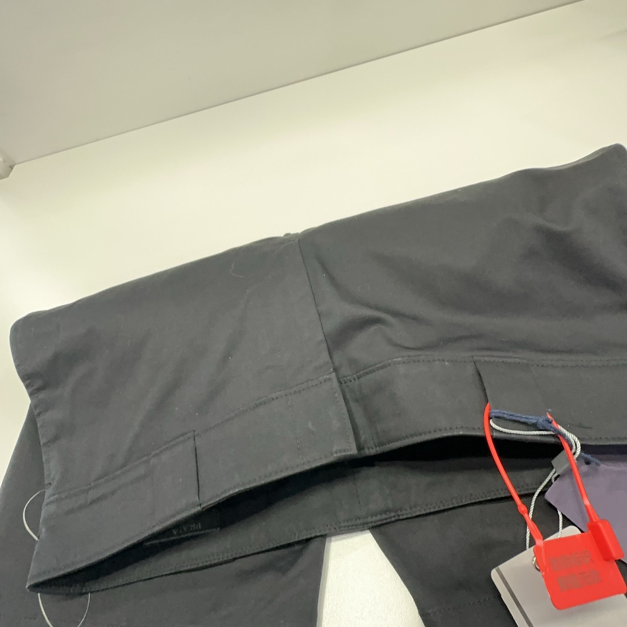 Prada Classic Black Cotton Shorts Size US 30 / EU 46 - 7 Thumbnail