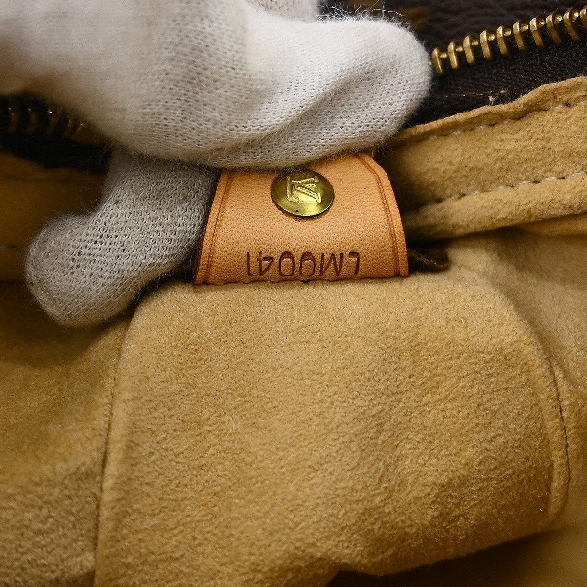 Louis Vuitton Louis Vuitton Monogram Looping Handbag Monogram Canvas Size ONE SIZE - 5 Thumbnail