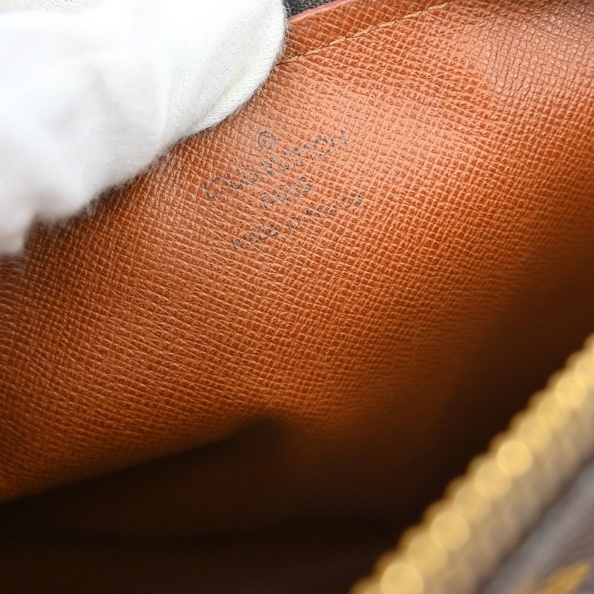 Louis Vuitton Louis Vuitton Papillon Handbag Monogram Canvas Size ONE SIZE - 4 Thumbnail