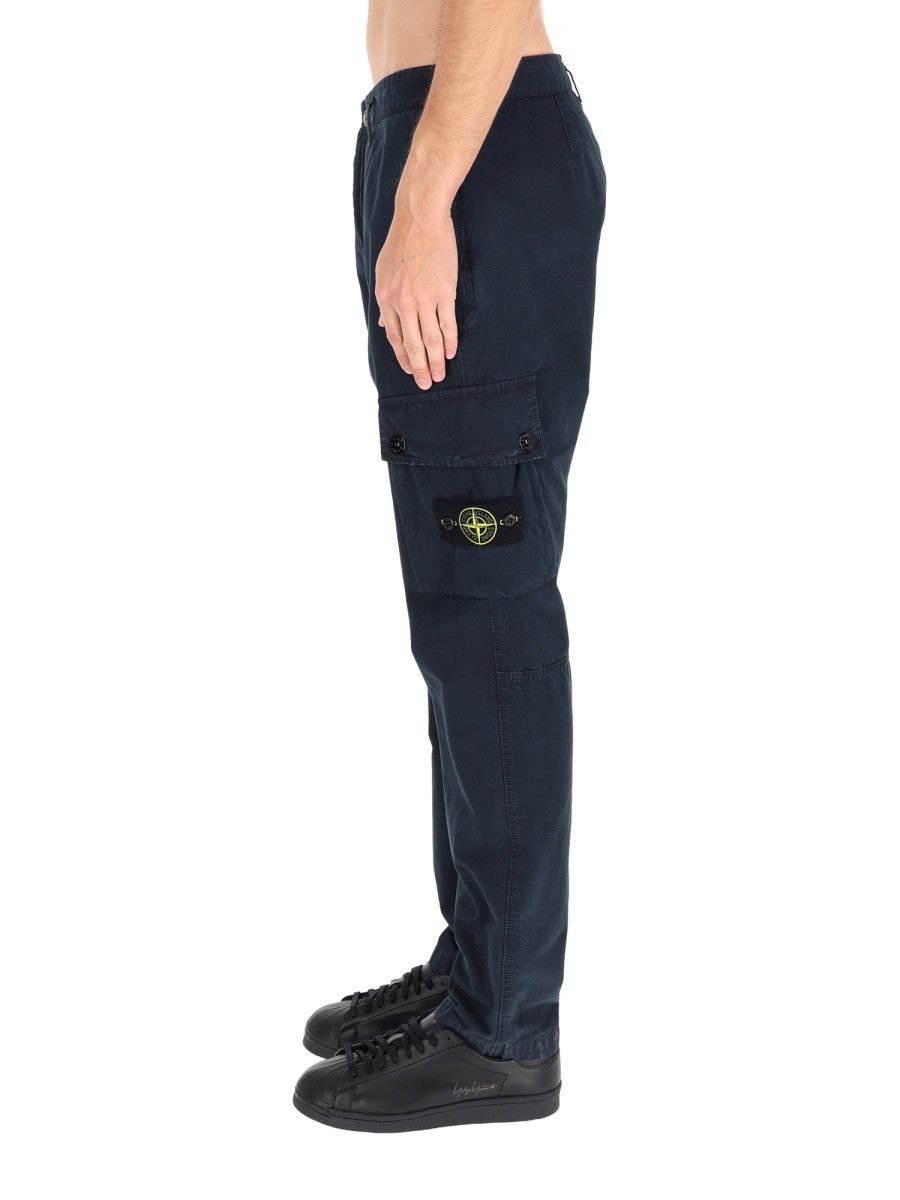 Stone Island STONE ISLAND CARGO PANTS WITH LOGO PATCH - BLUE (JEANS 30) Size US 30 / EU 46 - 4 Thumbnail