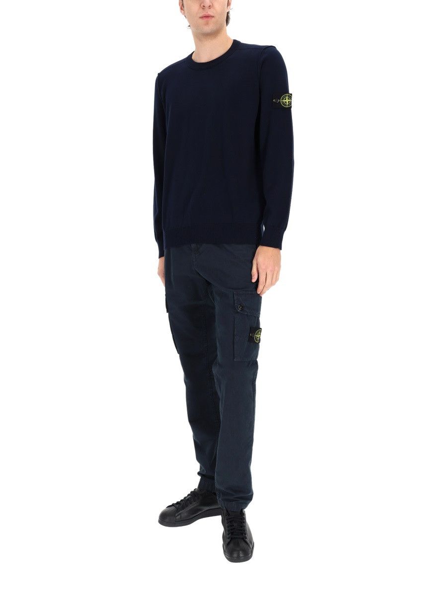 Stone Island STONE ISLAND CARGO PANTS WITH LOGO PATCH - BLUE (JEANS 29) Size US 29 - 2 Thumbnail