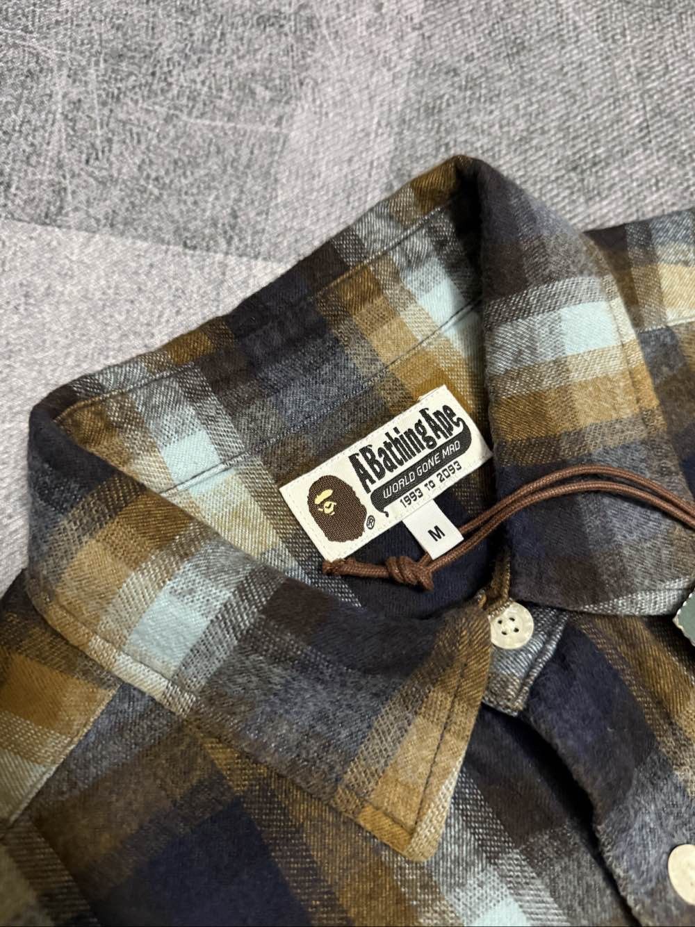 Bape A BATHING APE Plaid Button Up Shirt Size M Size US M / EU 48-50 / 2 - 6 Thumbnail