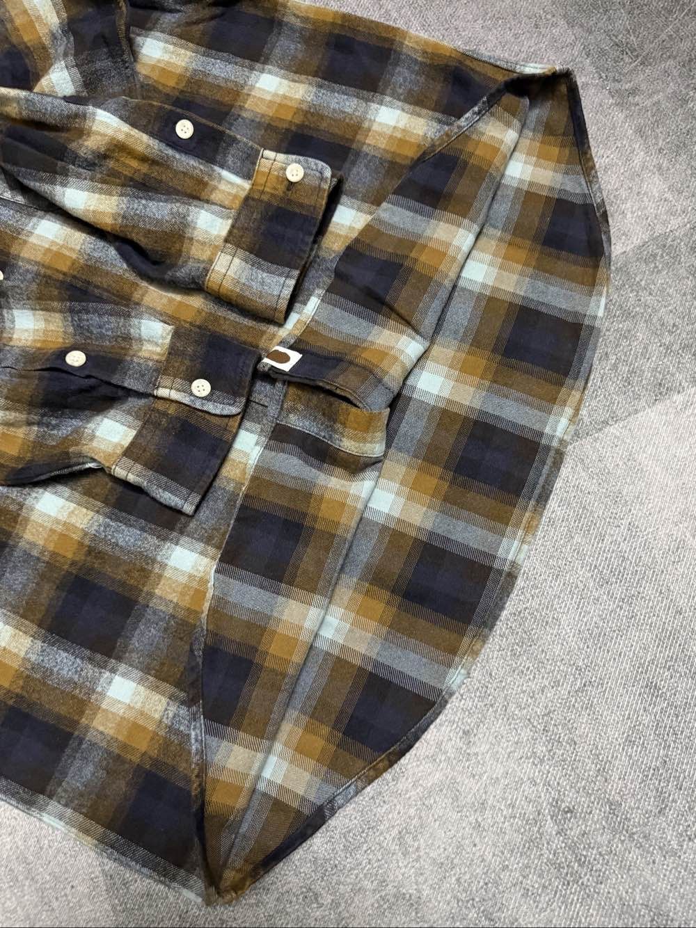 Bape A BATHING APE Plaid Button Up Shirt Size M Size US M / EU 48-50 / 2 - 8 Thumbnail