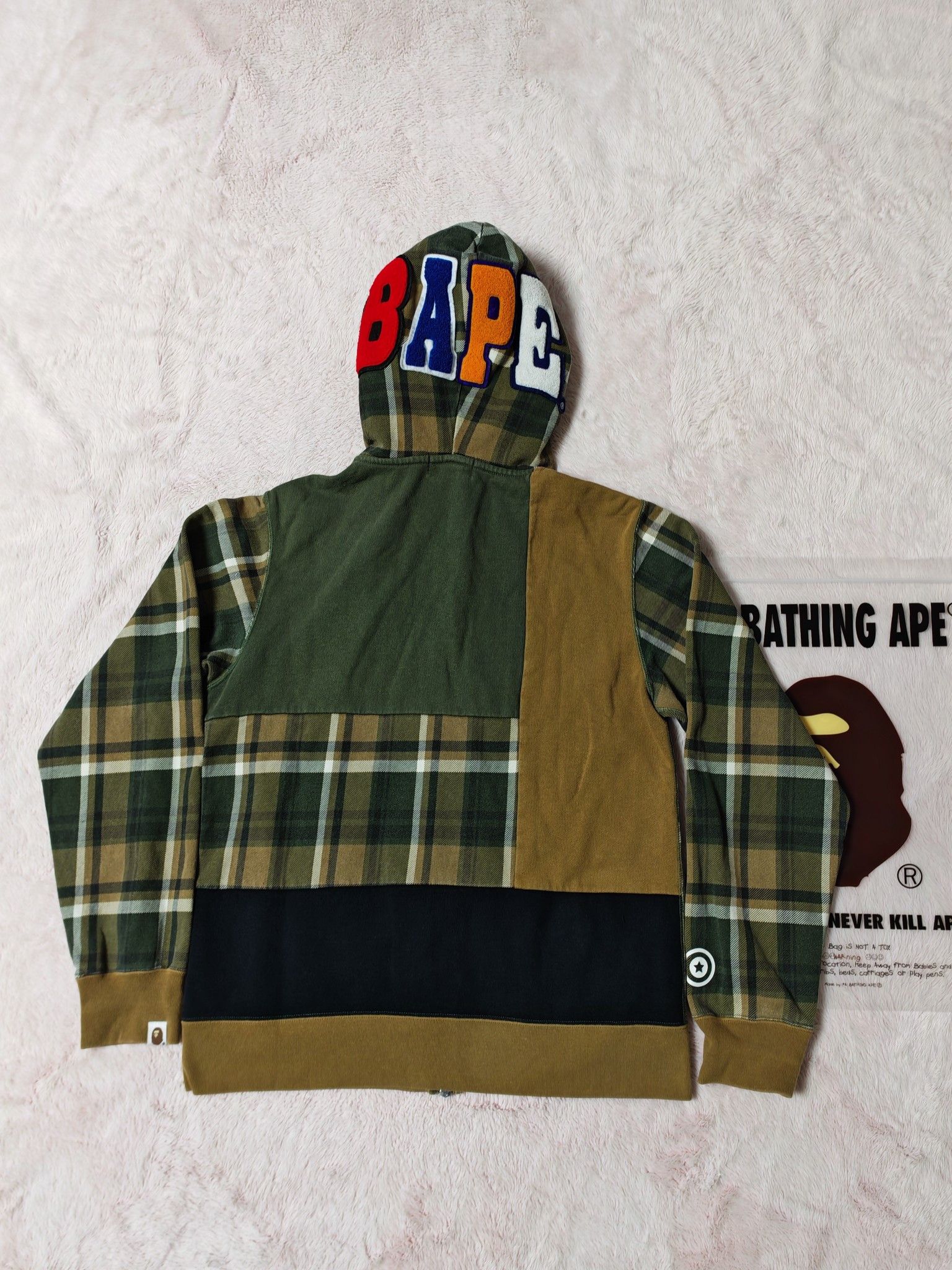 Bape A Bathing Ape Plaid Full Zip Hoodie Size L Size US L / EU 52-54 / 3 - 2 Thumbnail